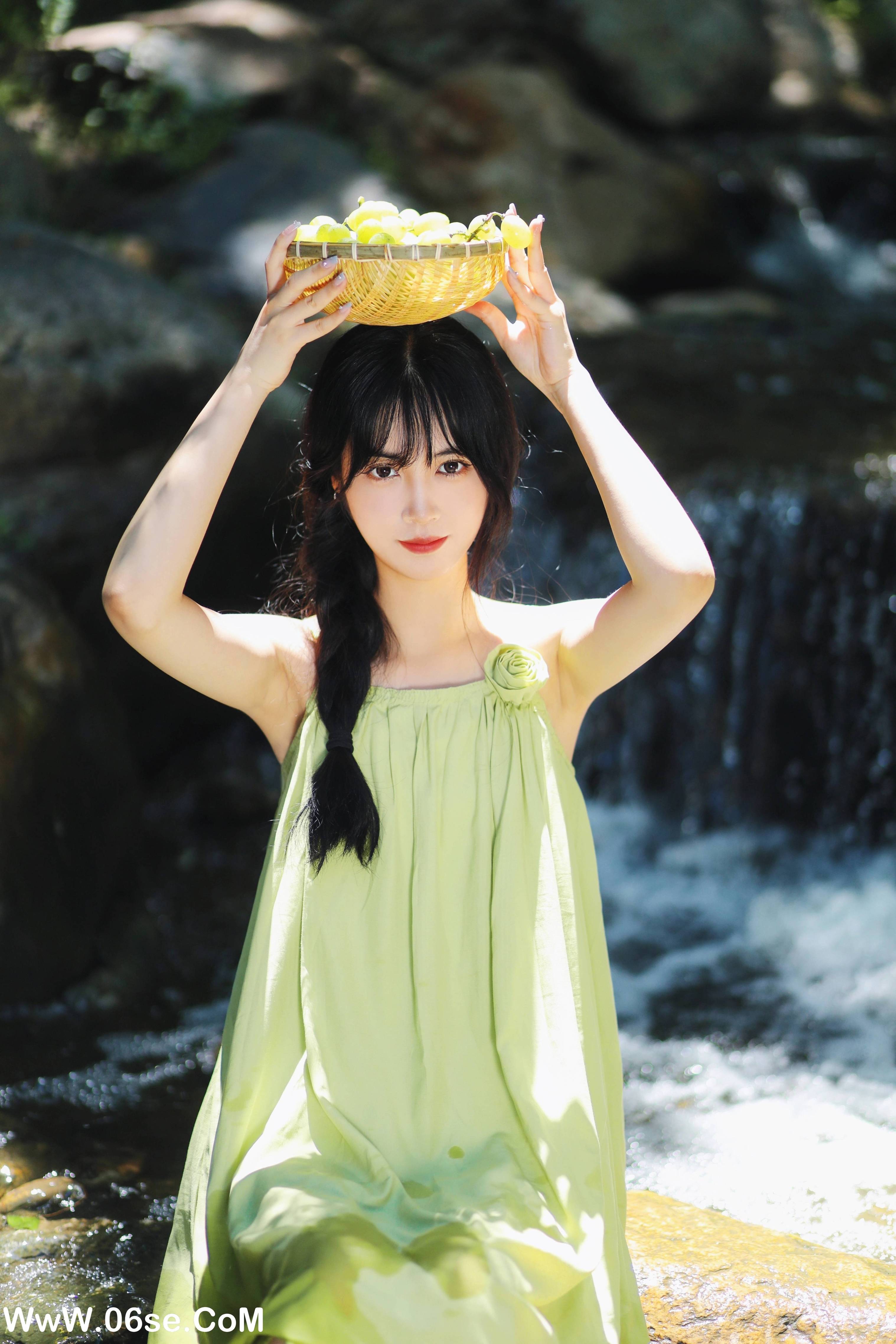 图片[4]-[YITUYU艺图语]2022.09.27 青提与清溪 淺櫻桃奈[27+1P／291MB]-六色网