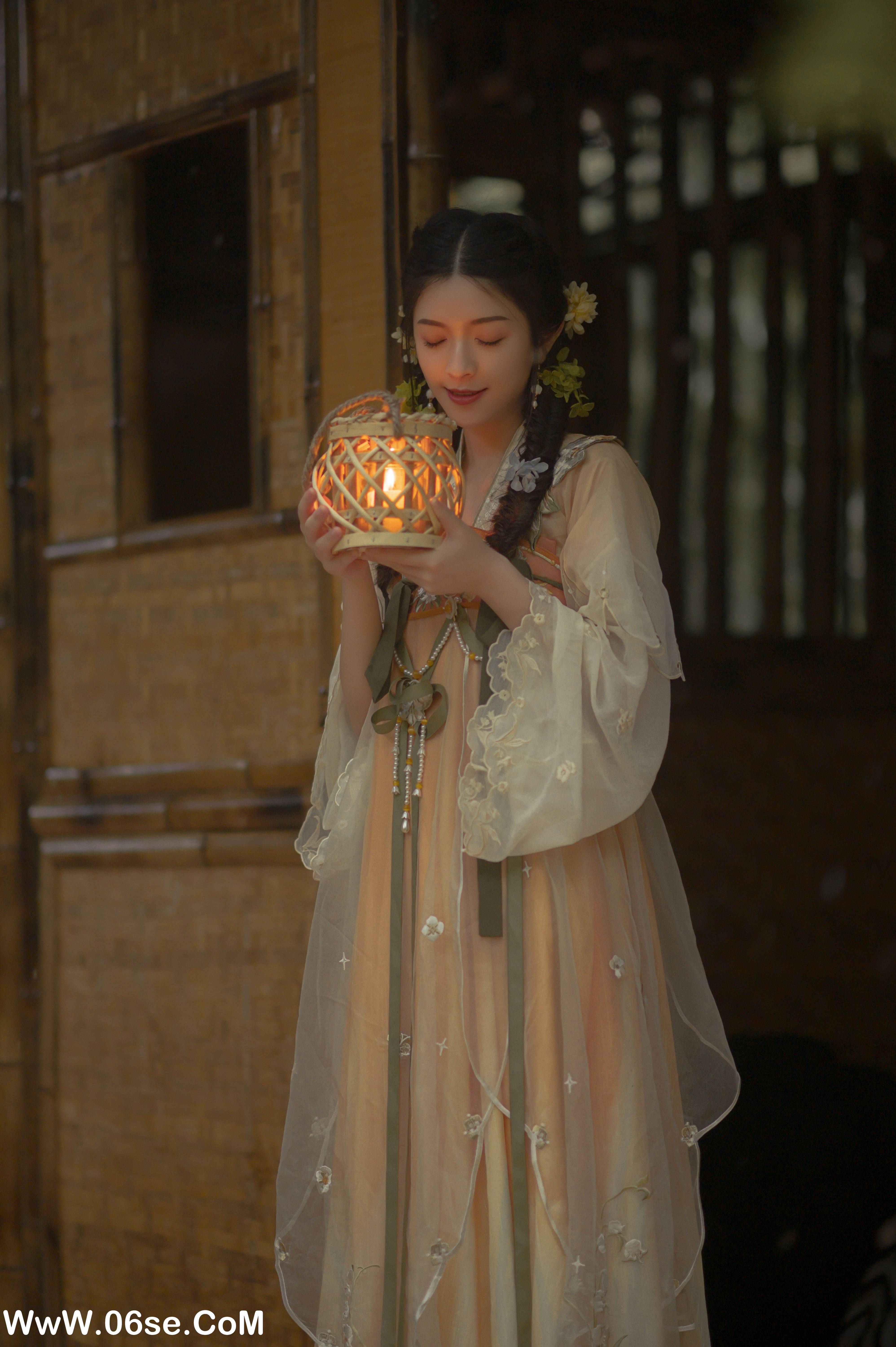 图片[14]-[YITUYU艺图语]2022.07.15 清雾雨 辛冉[29+1P／339MB]-六色网