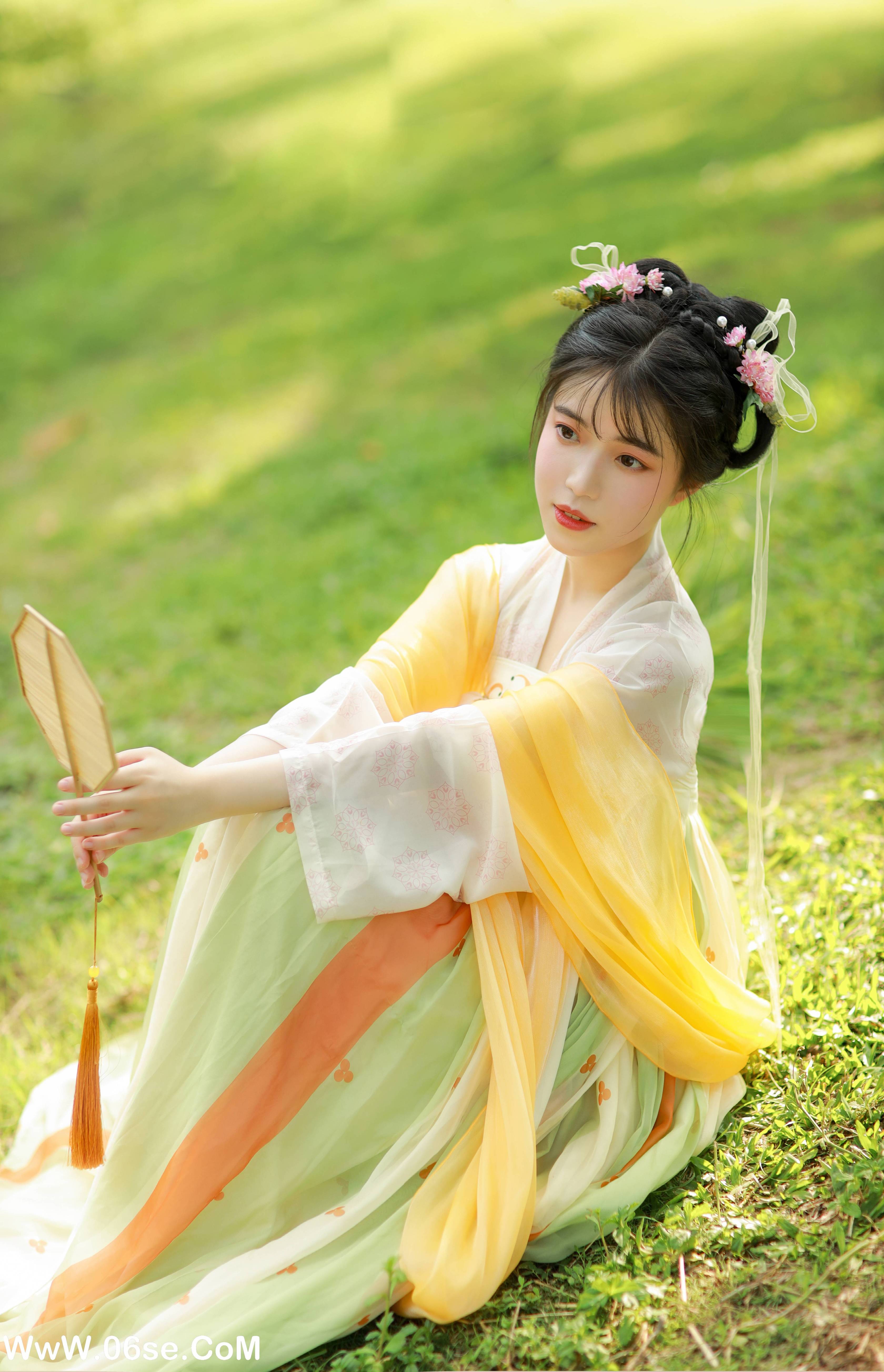 图片[23]-[YITUYU艺图语]2022.06.11 夏日少女 我超白_[27P-334.45MB]-六色网