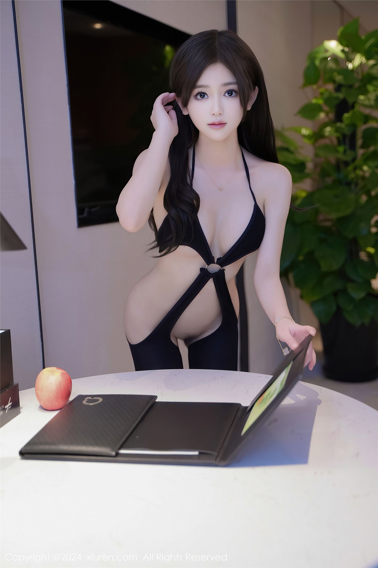 图片[37]-[XIUREN秀人网] 2024.03.04 NO.8172 奶茶味的包子-六色网