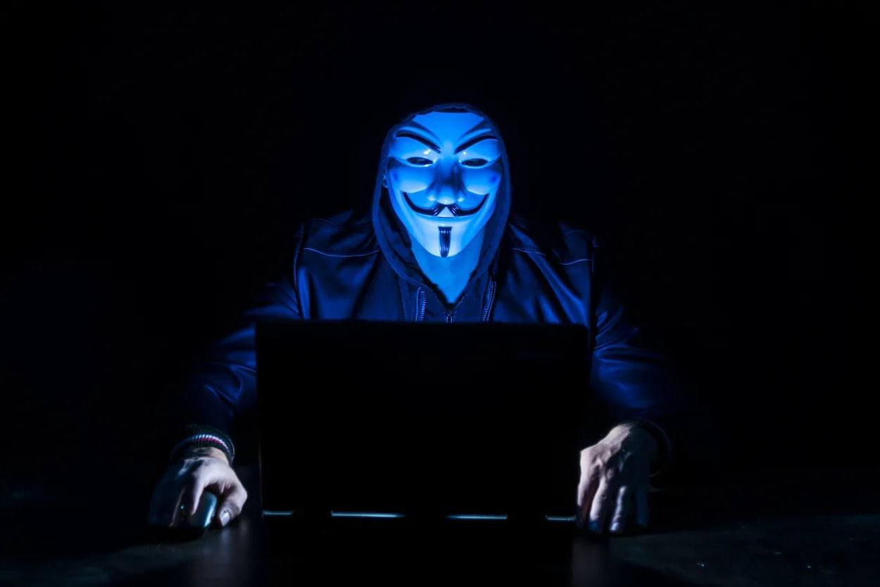 Hacker анонимус