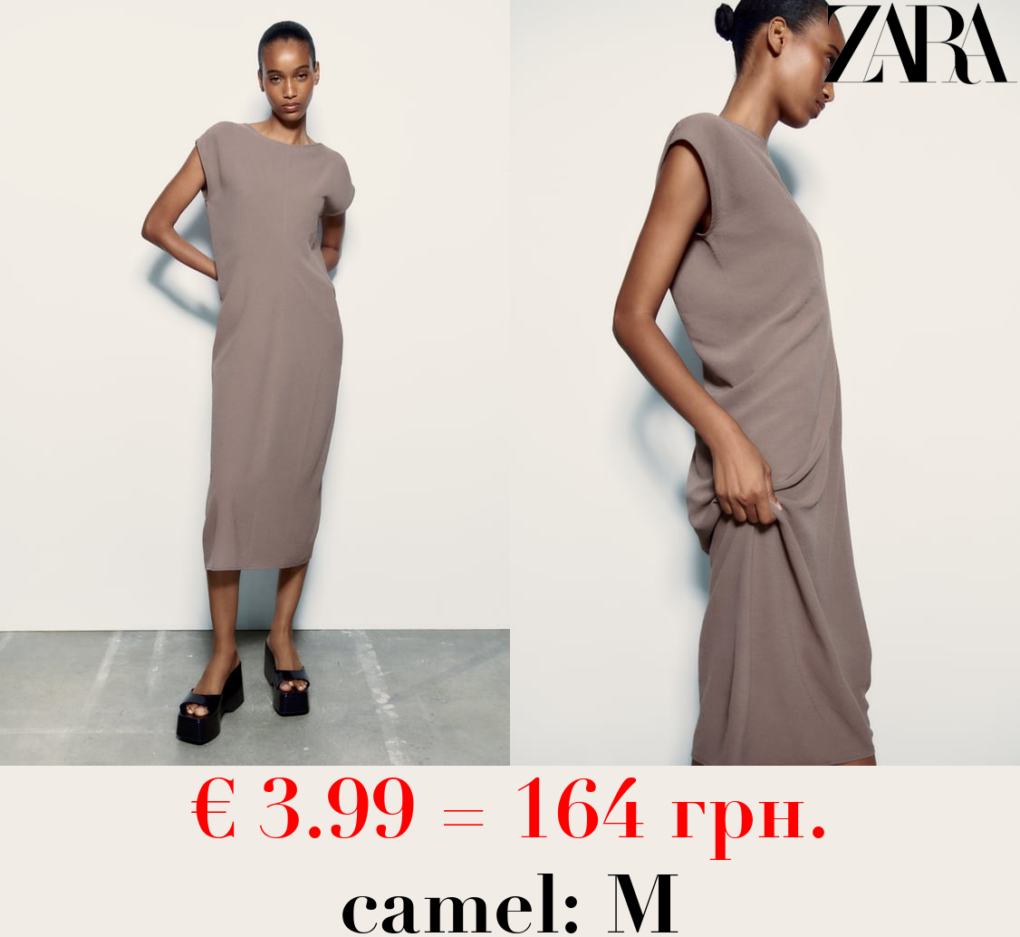 MINIMALIST T-SHIRT DRESS