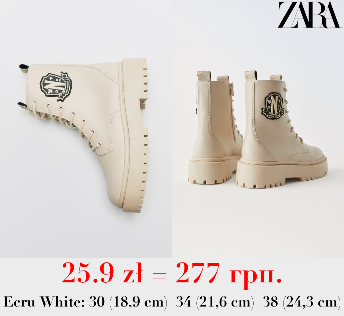 WEDNESDAY © ANKLE BOOTS