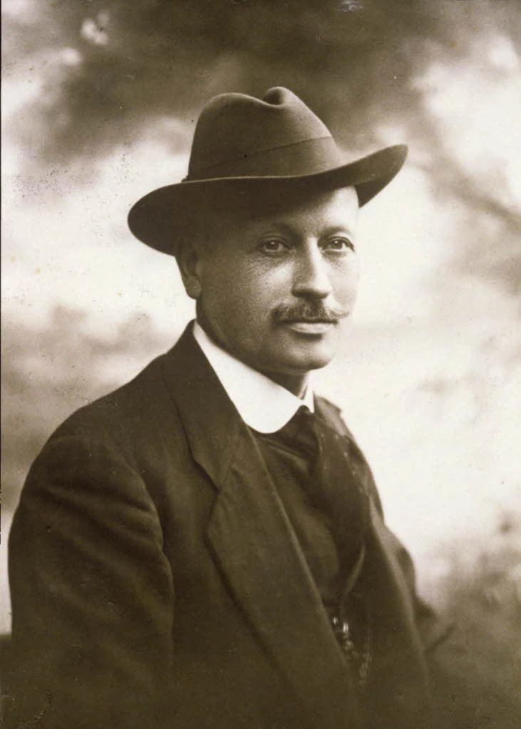 История символа MICHELIN – Telegraph