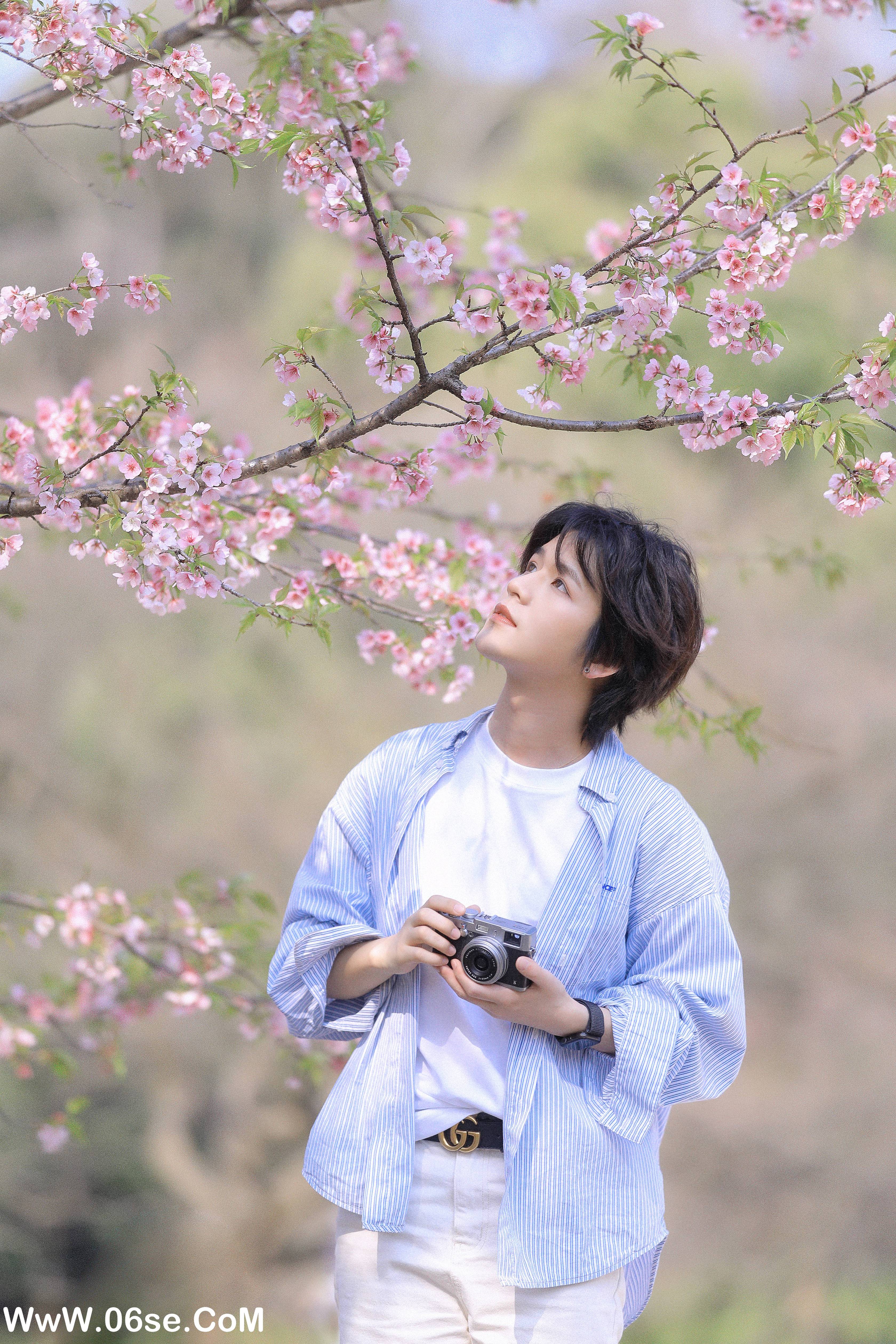 图片[21]-[YITUYU艺图语]2022.05.29 樱花少年 李宇轩Yashon[23P-782.71MB]-六色网