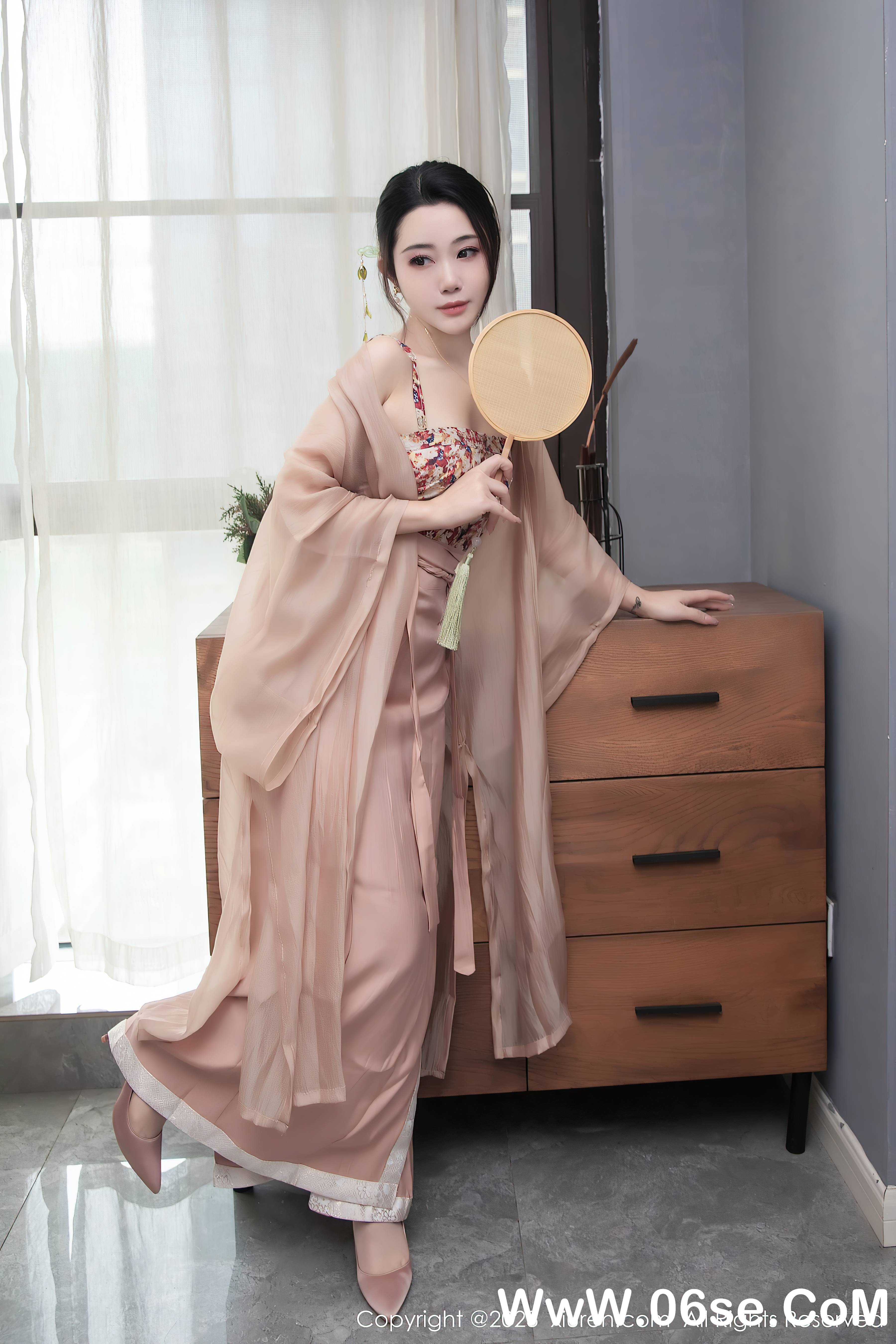 图片[27]-[XiuRen秀人网] 2023.03.23 NO.6457 严利娅Yuliya-六色网