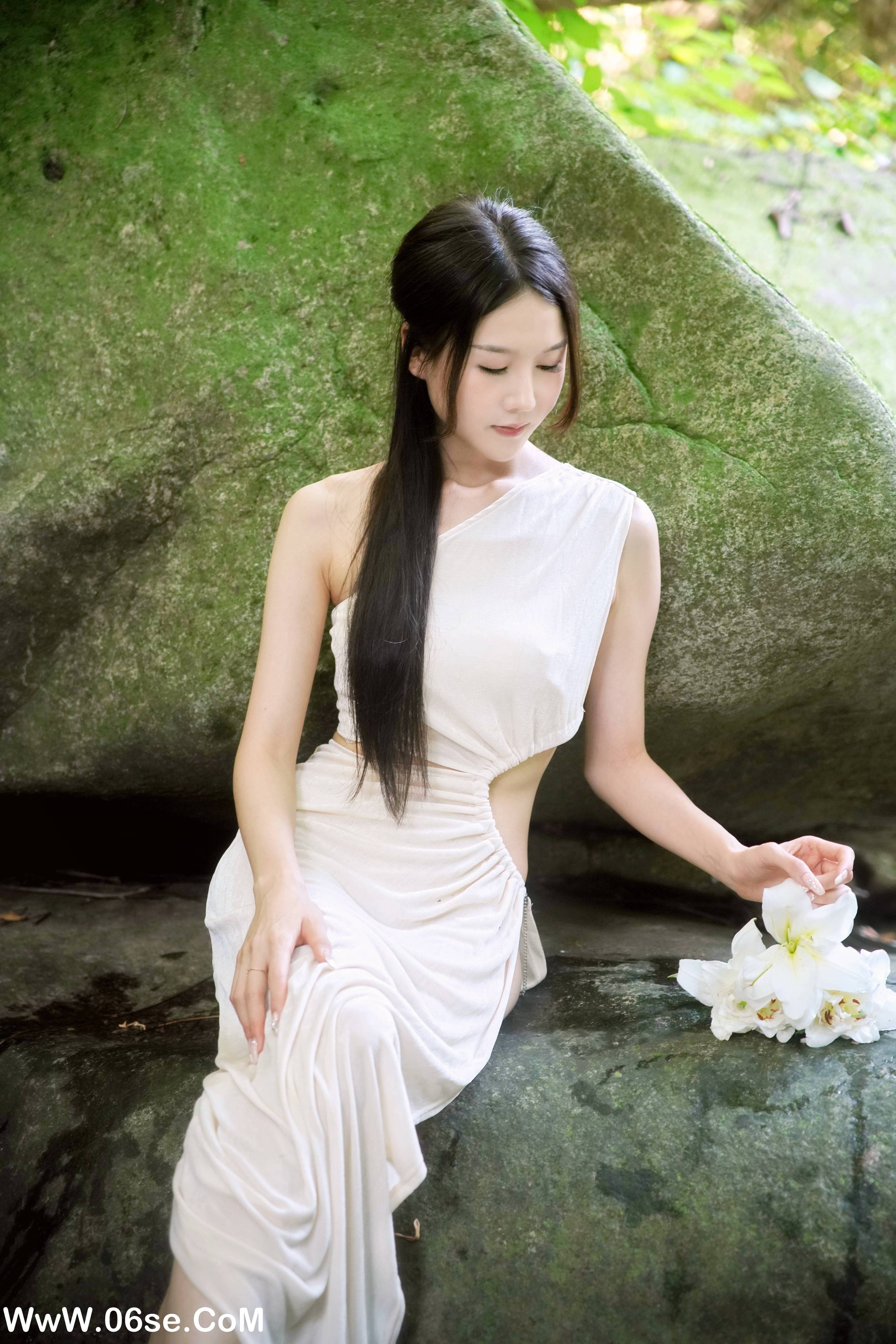 图片[21]-[YITUYU艺图语]2022.10.22 丝绢般柔滑的伊人梦 钰纯Viva[21+1P／257MB]-六色网
