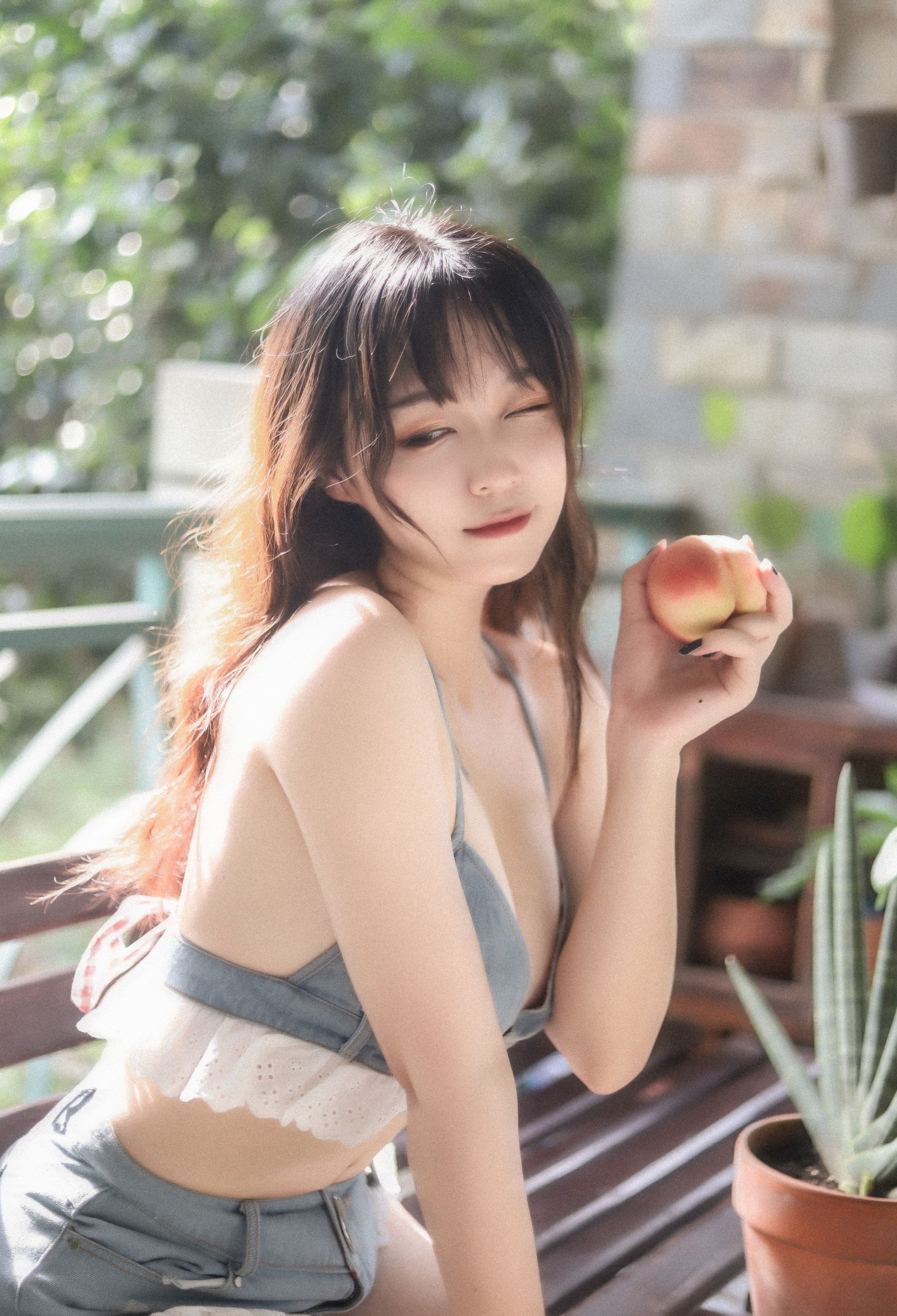 棕桠阿狗崽 - 桃子听蝉 [22P-277MB] 6