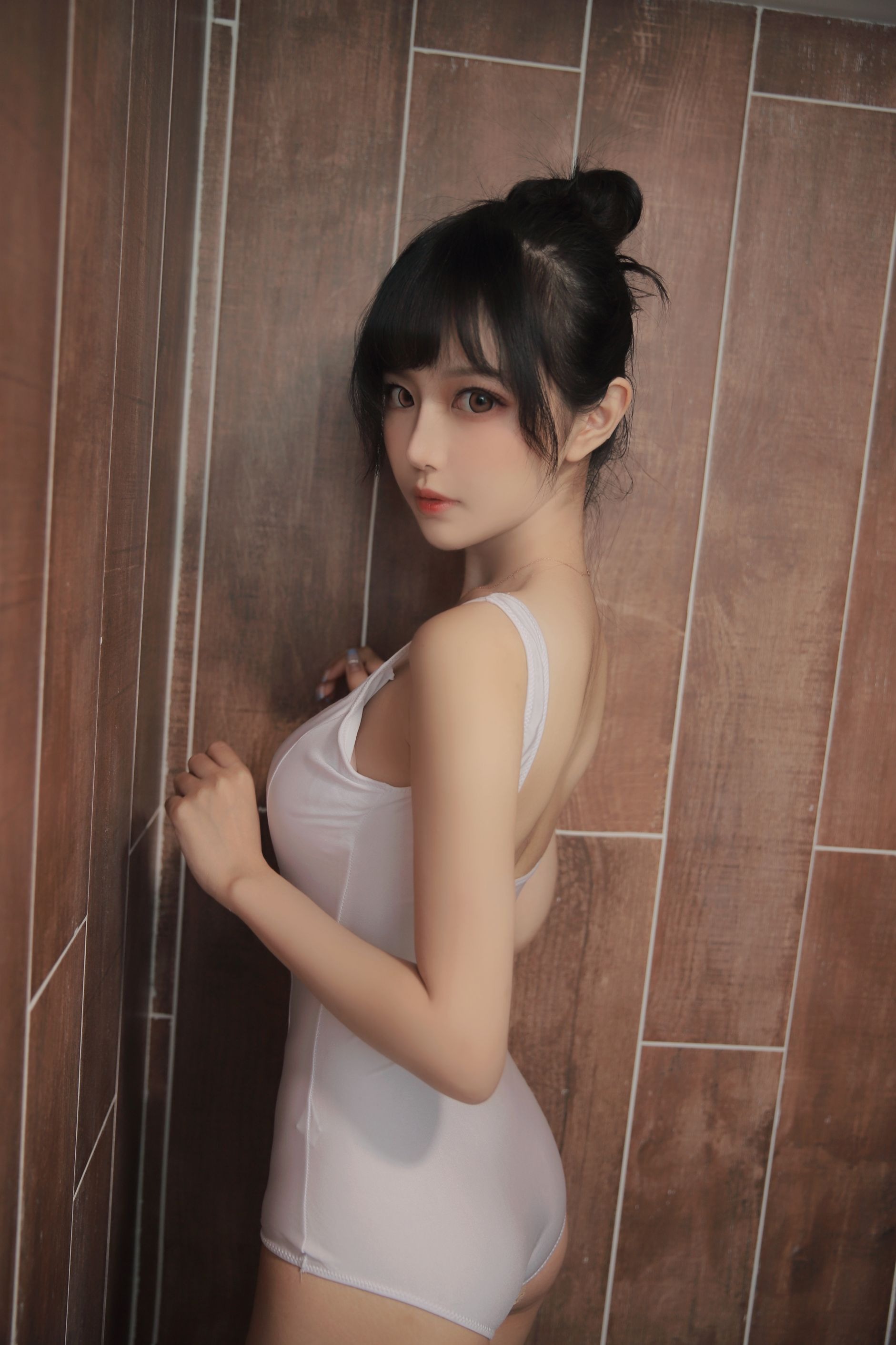Shika小鹿鹿 - 半透浴室 22P 51MB 2