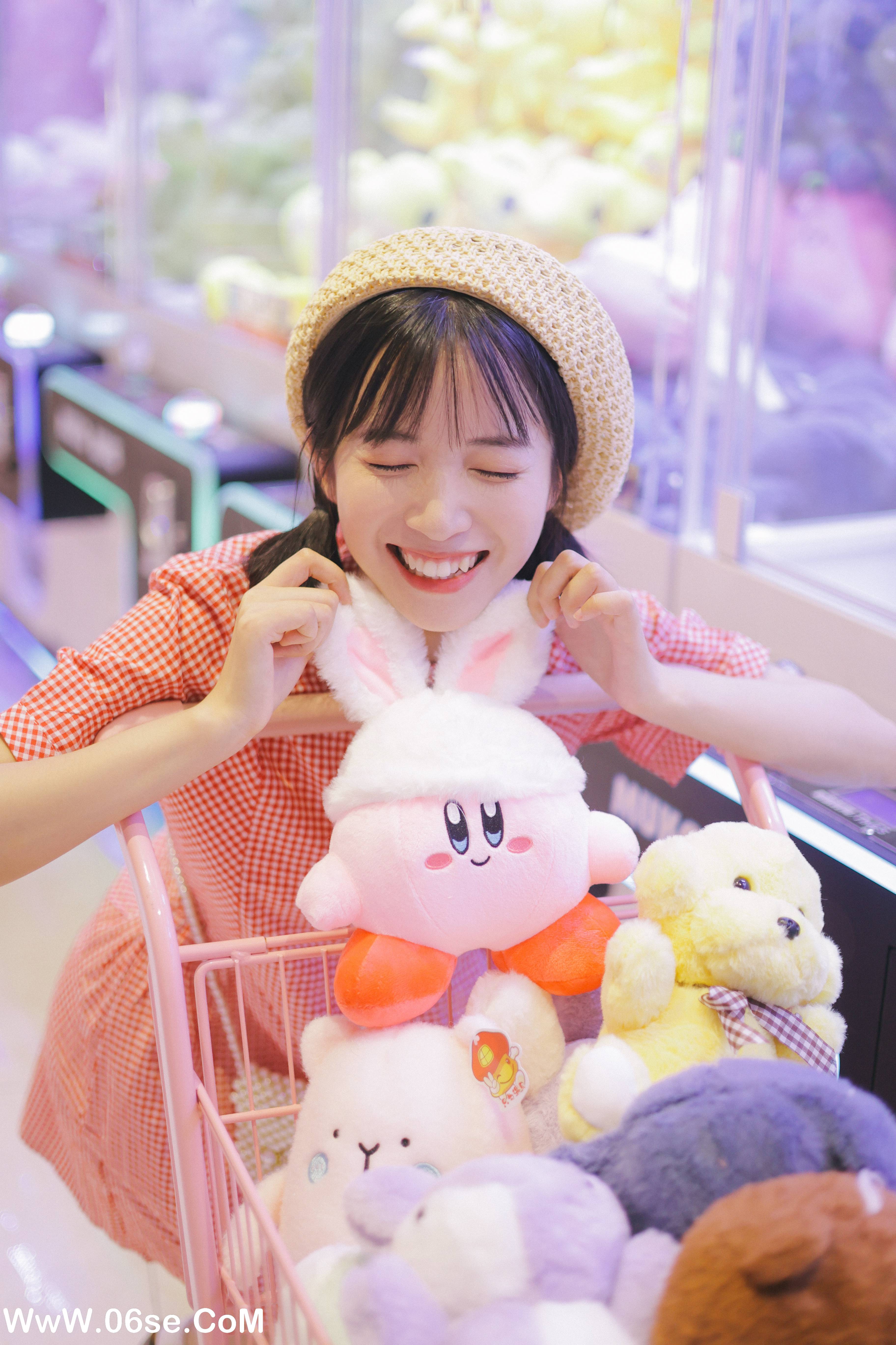 图片[38]-[YITUYU艺图语]2022.08.14 粉色少女梦 一只阿梦崽[42+1P／312MB]-六色网