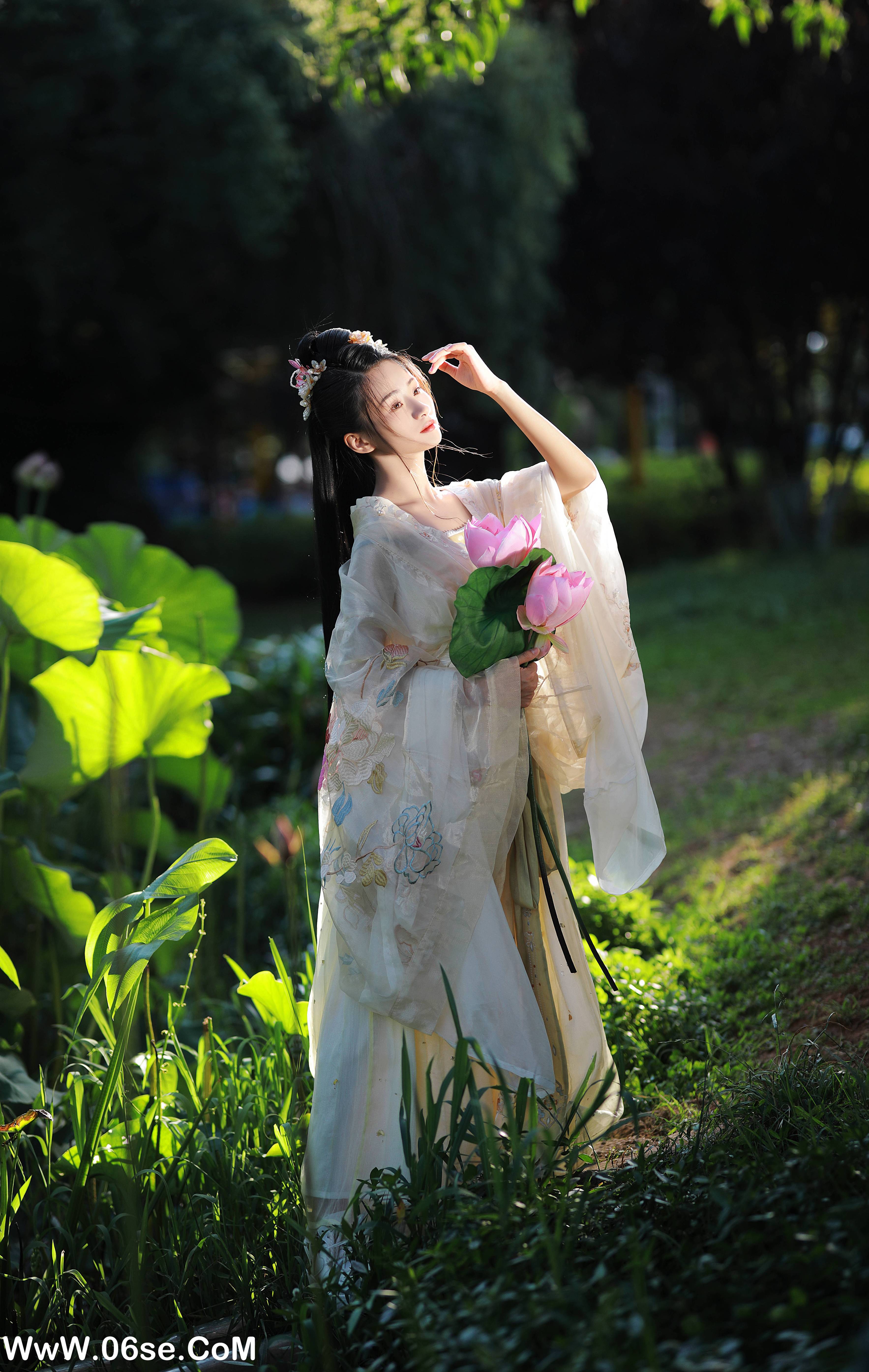 图片[28]-[YITUYU艺图语]2022.08.27 无清风 Y[29+1P／586MB]-六色网