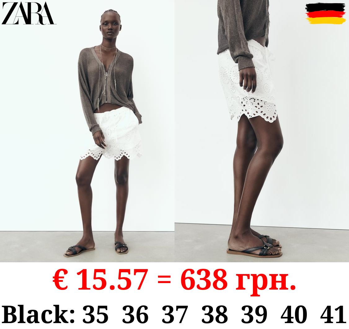 FLAT STRAPPY SLIDER SANDALS