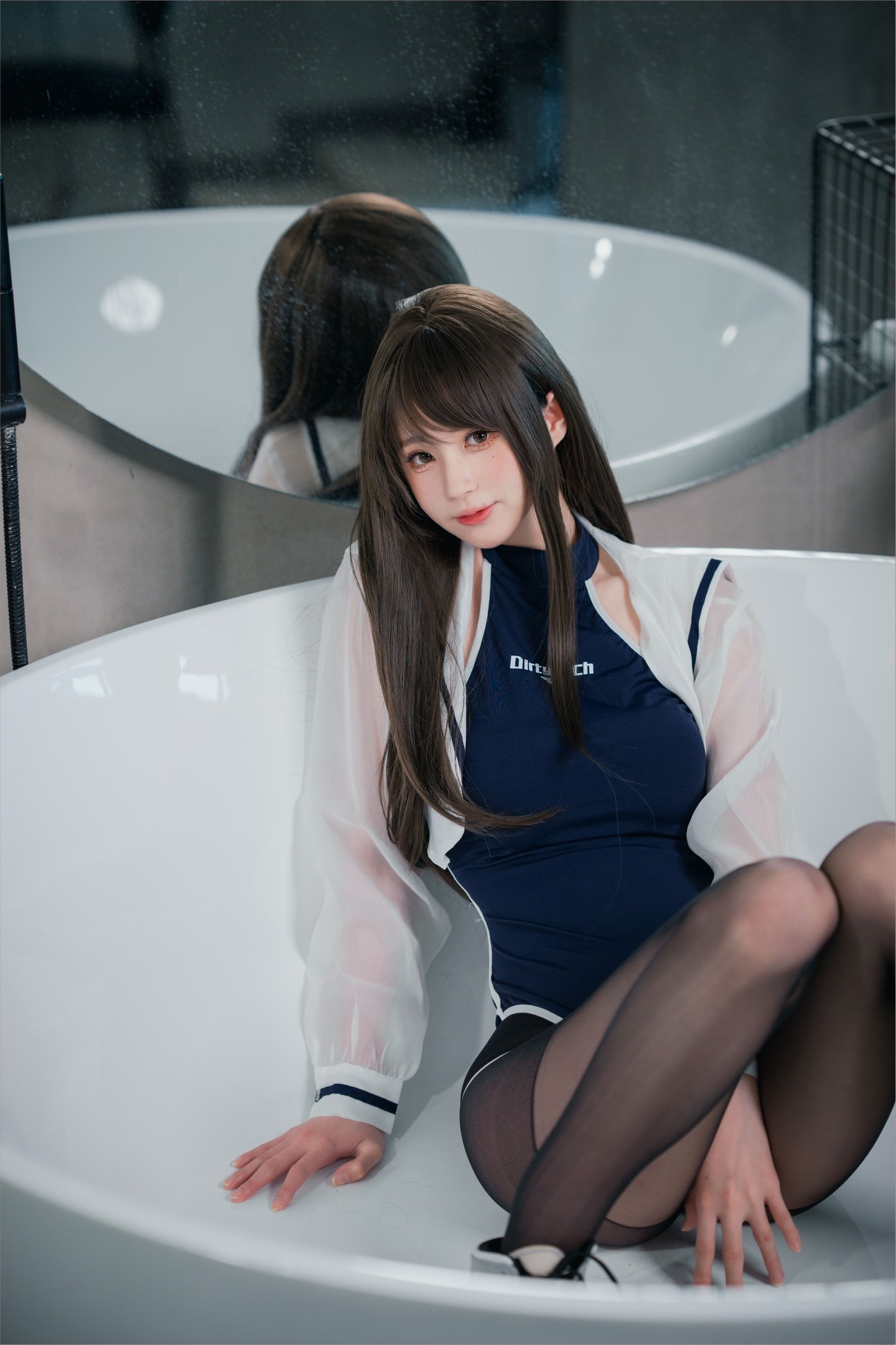 西园寺南歌写真 - 竞泳史莱姆 19
