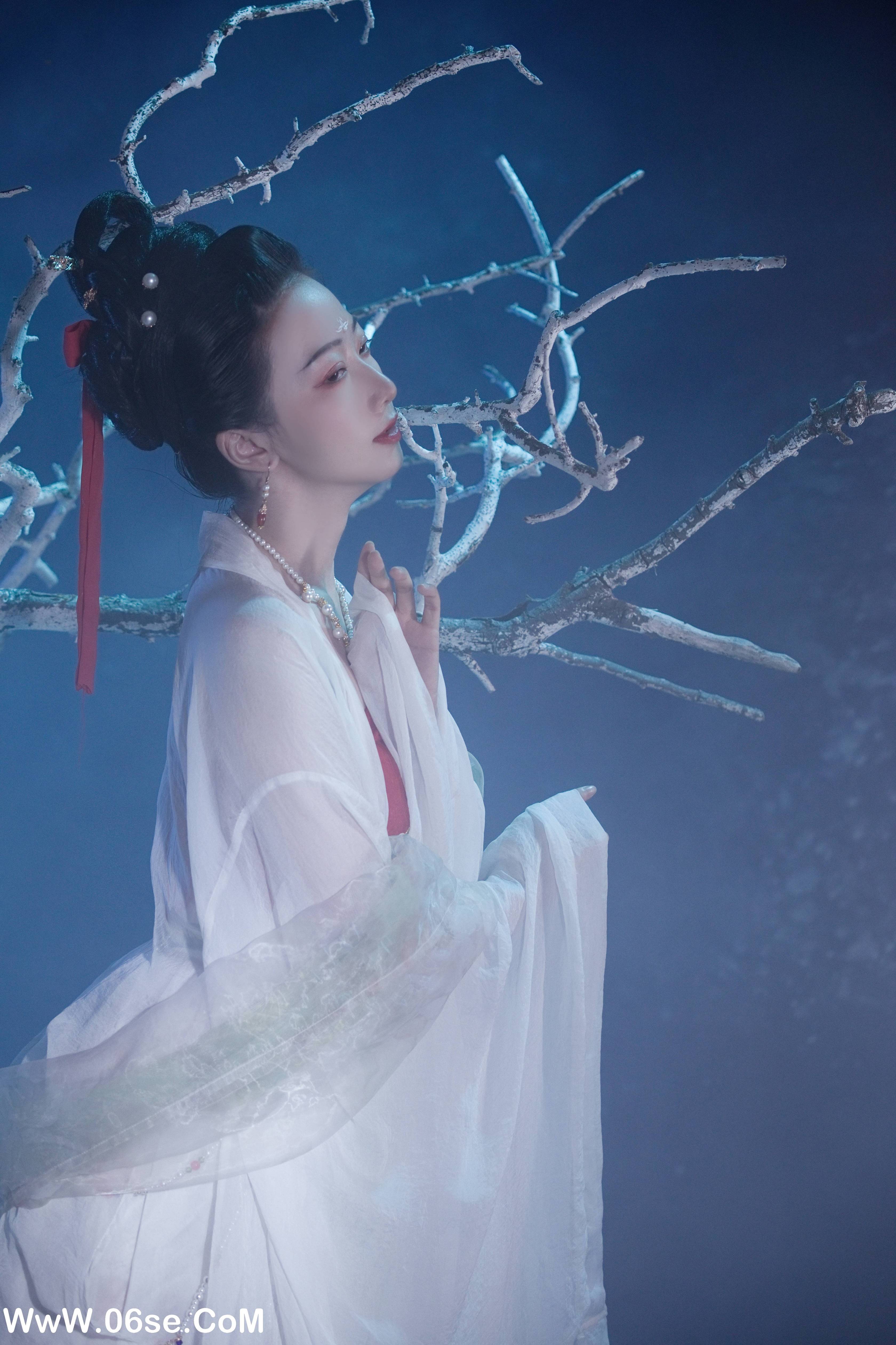 图片[10]-[YITUYU艺图语]2022.08.26 嫦娥 犬壹-[32+1P／749MB]-六色网