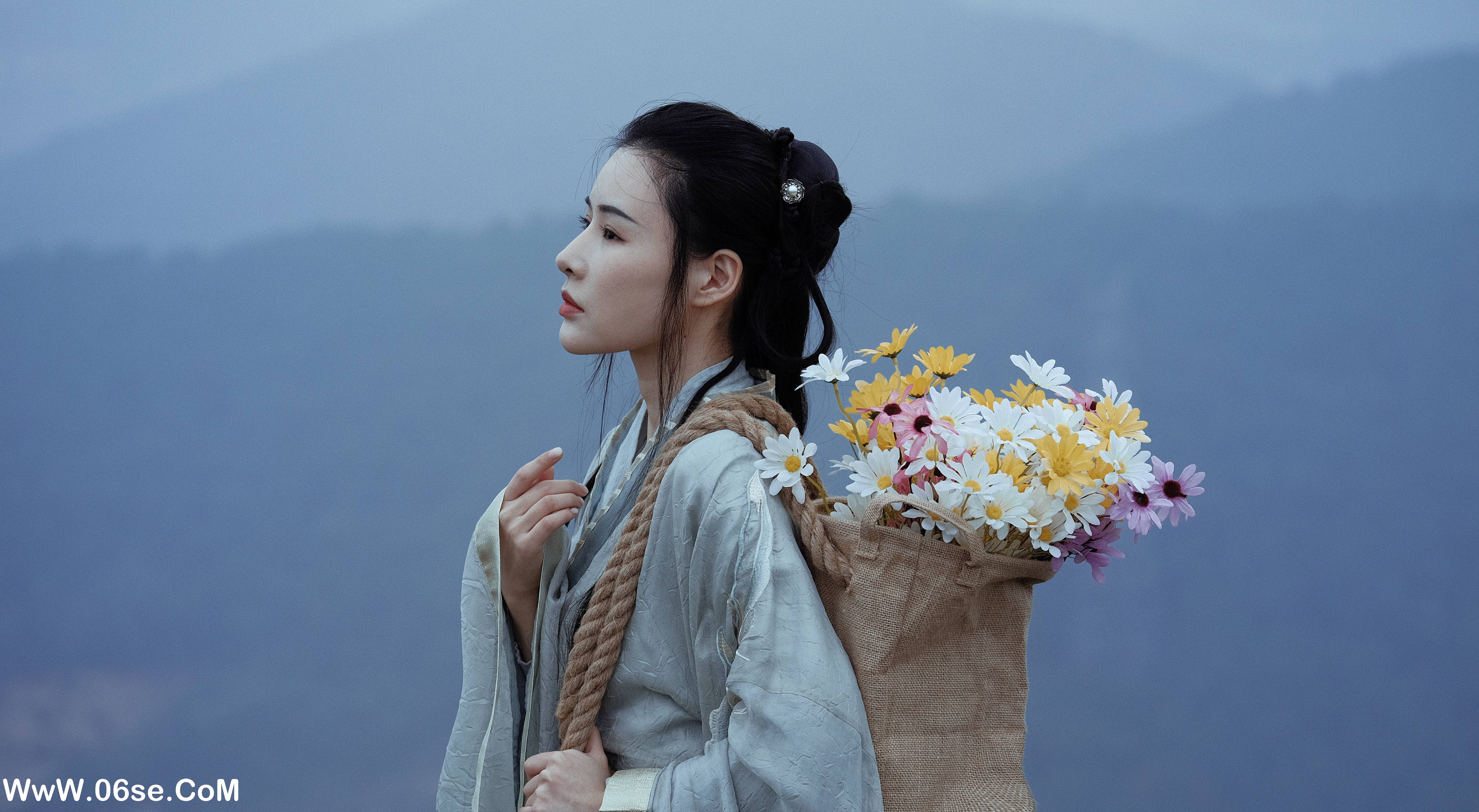 图片[4]-[YITUYU艺图语]2022.02.22 远山无月见秋灯 雅熙[25+1P／359MB]-六色网