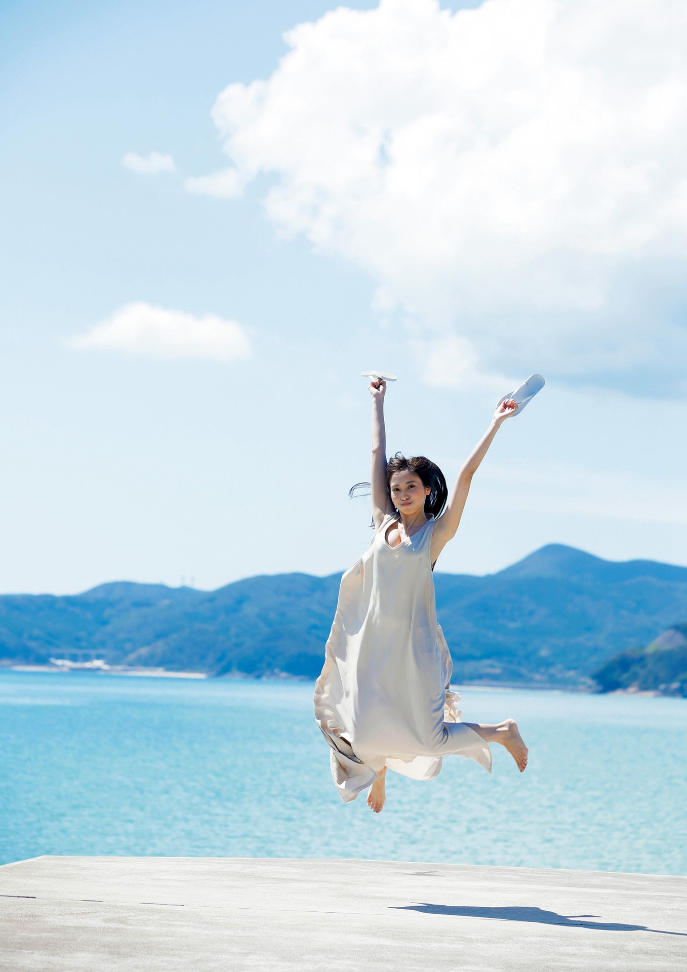 佐野ひなこ写真集「COLORS」 週プレ PHOTO BOOK 145P 56