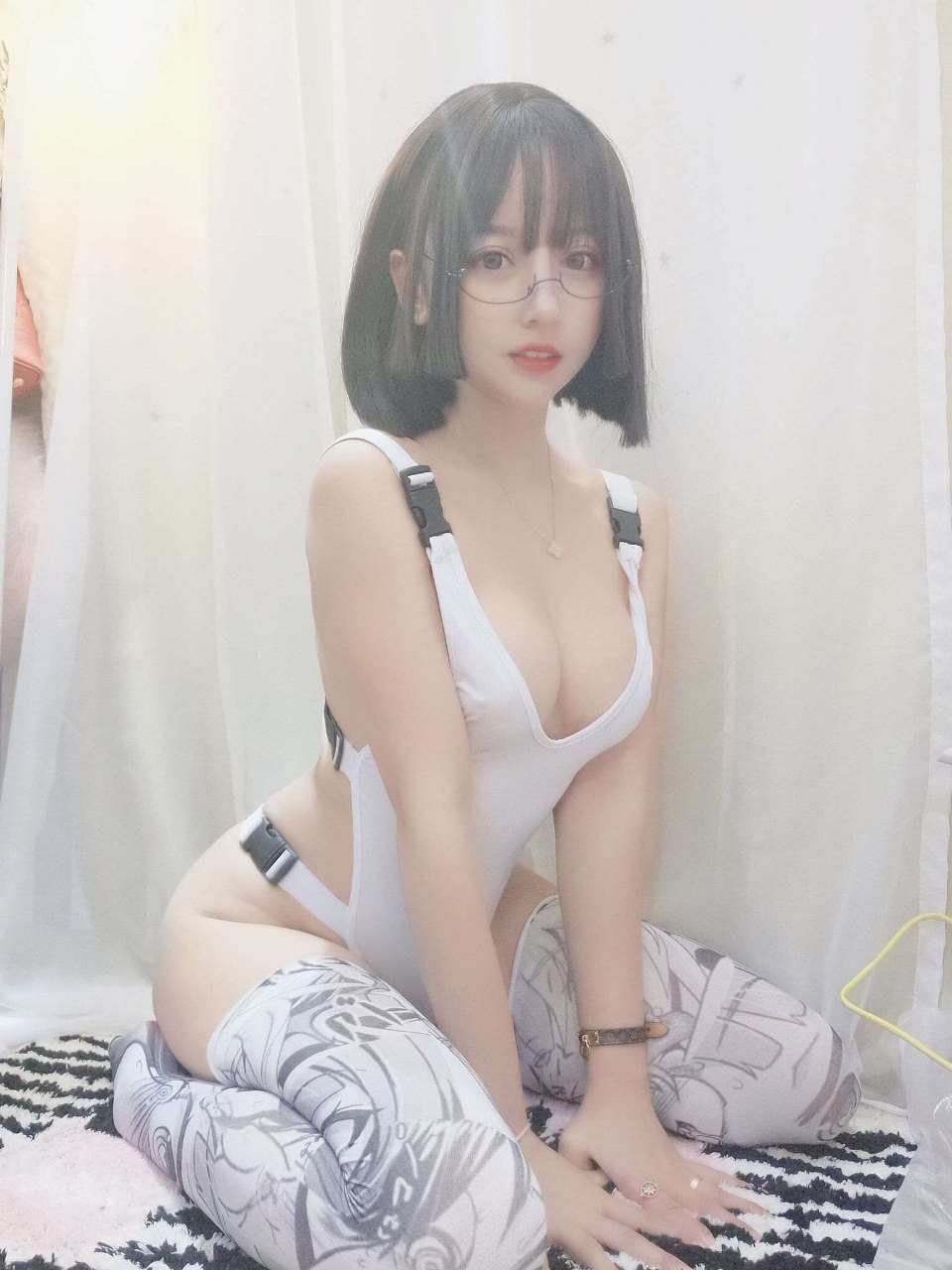 过期米线线喵 浴缸+痛袜 51P 39