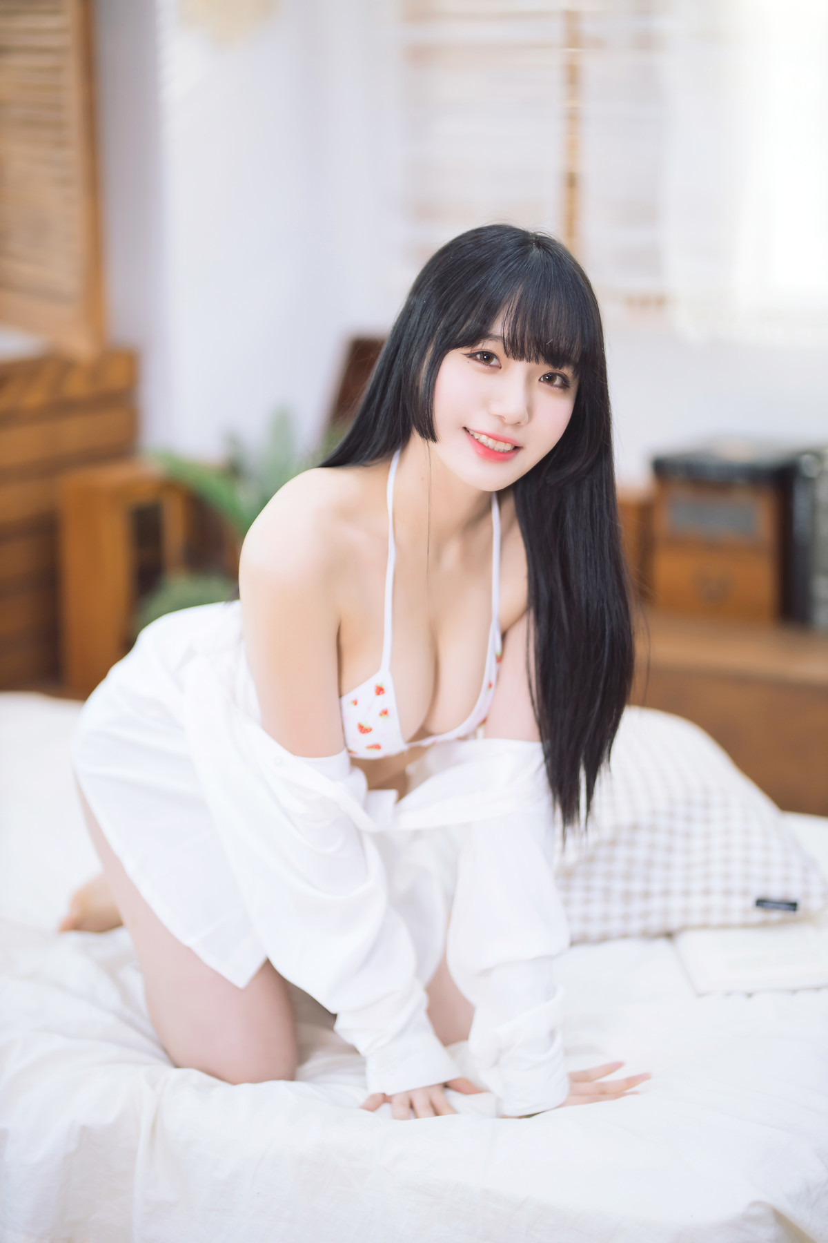 Sooflower 수련수련, Strawberry Photobook Set.01 27