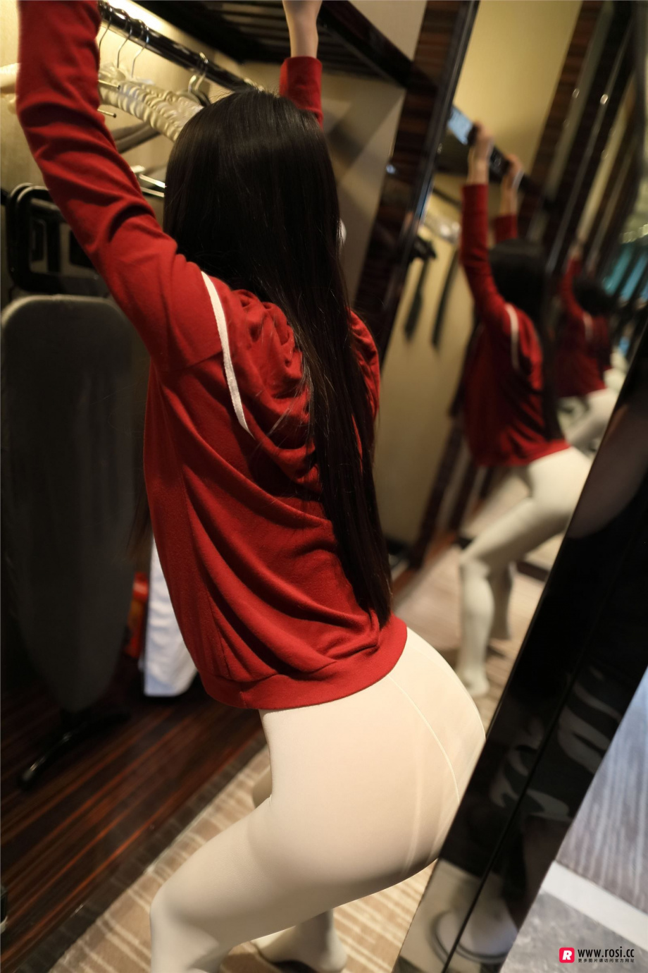 [Image: f03698123a5c3bfaa255c.jpg]
