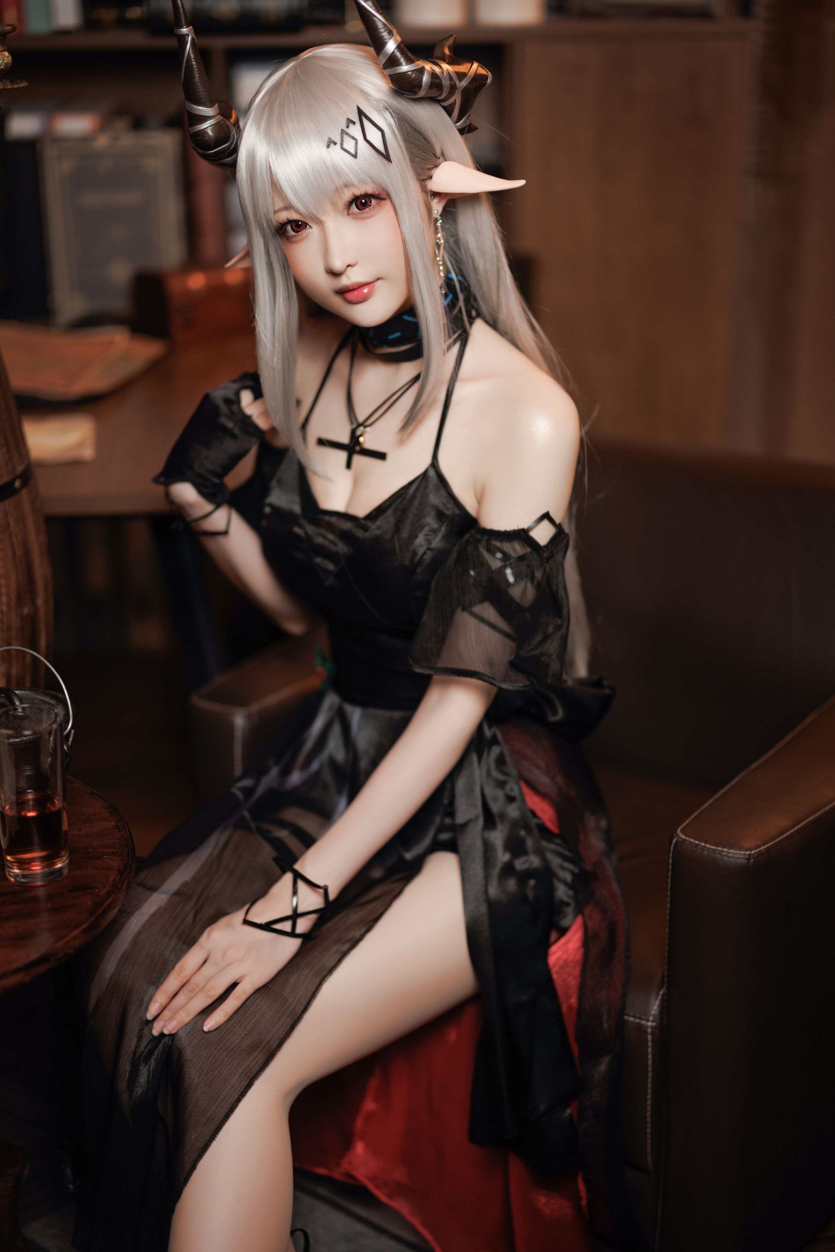 南宫 泥岩礼服 20