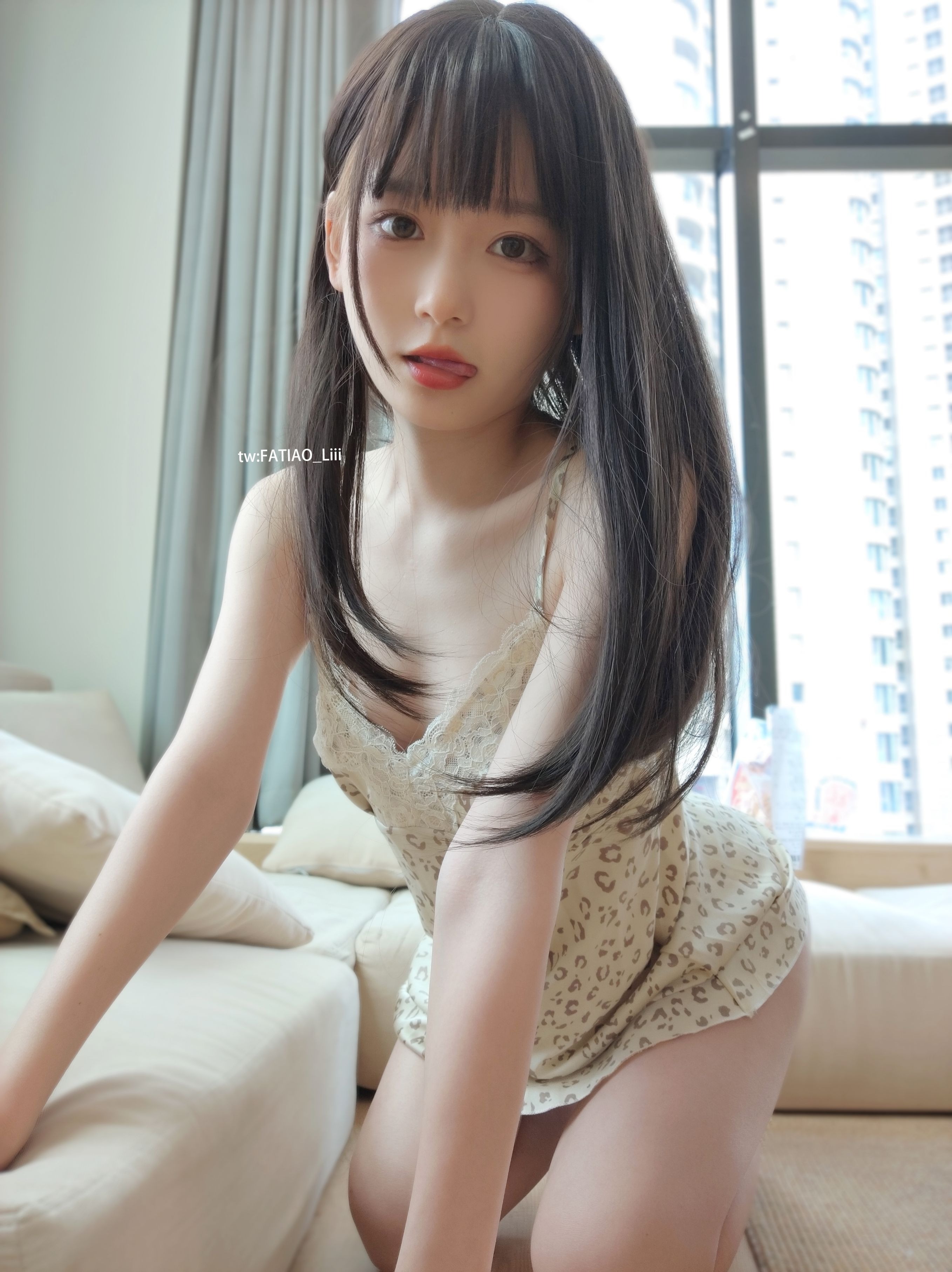 迷之呆梨 パジャマのお姉さん [100P4V-0.99GB] 100
