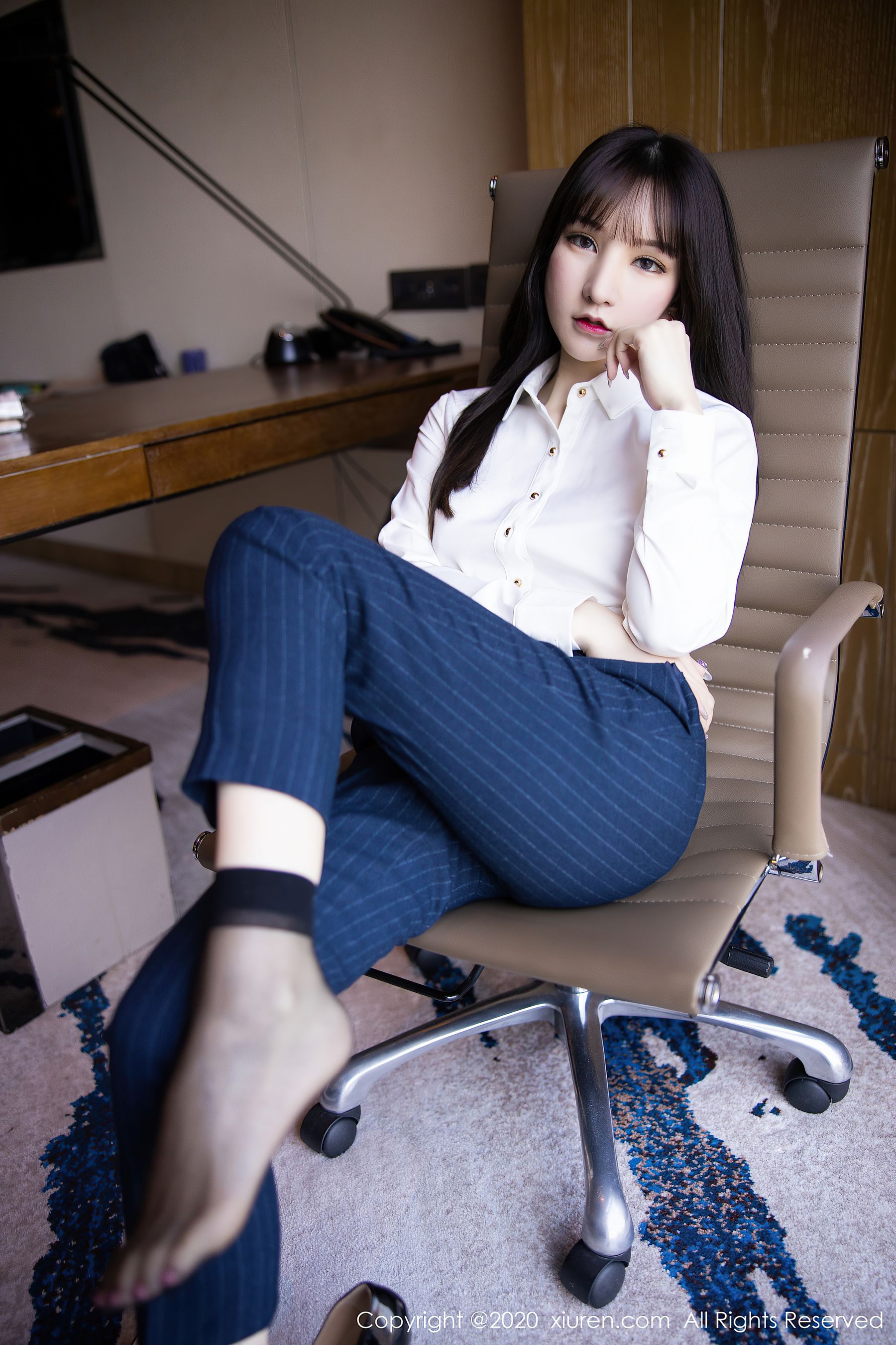 [秀人XiuRen]_No.2356_周于希Sandy-写真图集共71P 3