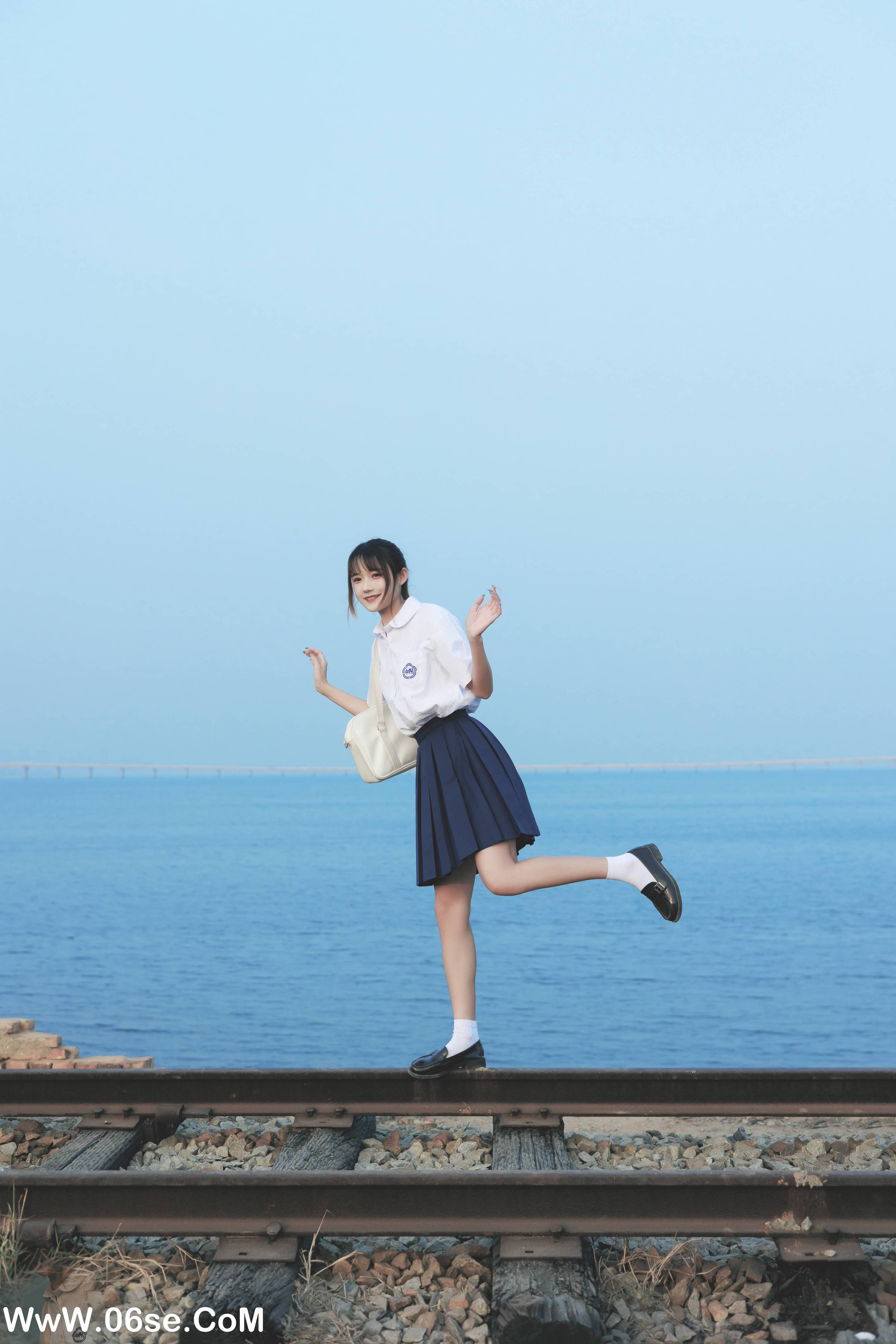 图片[36]-[YITUYU艺图语]2022.06.28 海风的声音 兔子Zzz不吃胡萝卜[39P-306.9M]-六色网