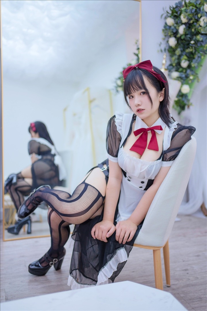 阿半今天很开心---透明女仆-39P-167MB-20240505c-05-05