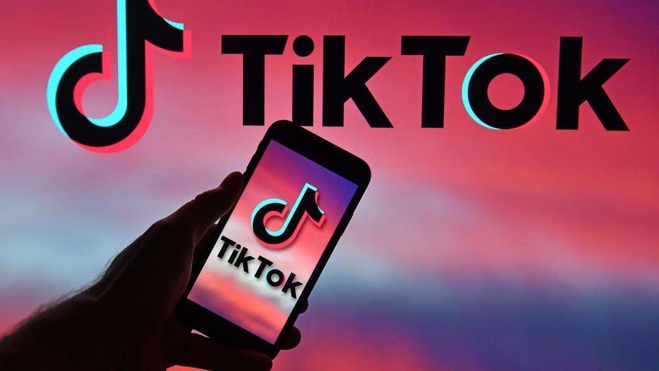 Официальное заявление от TikTok: Опасные призывы детей к суициду