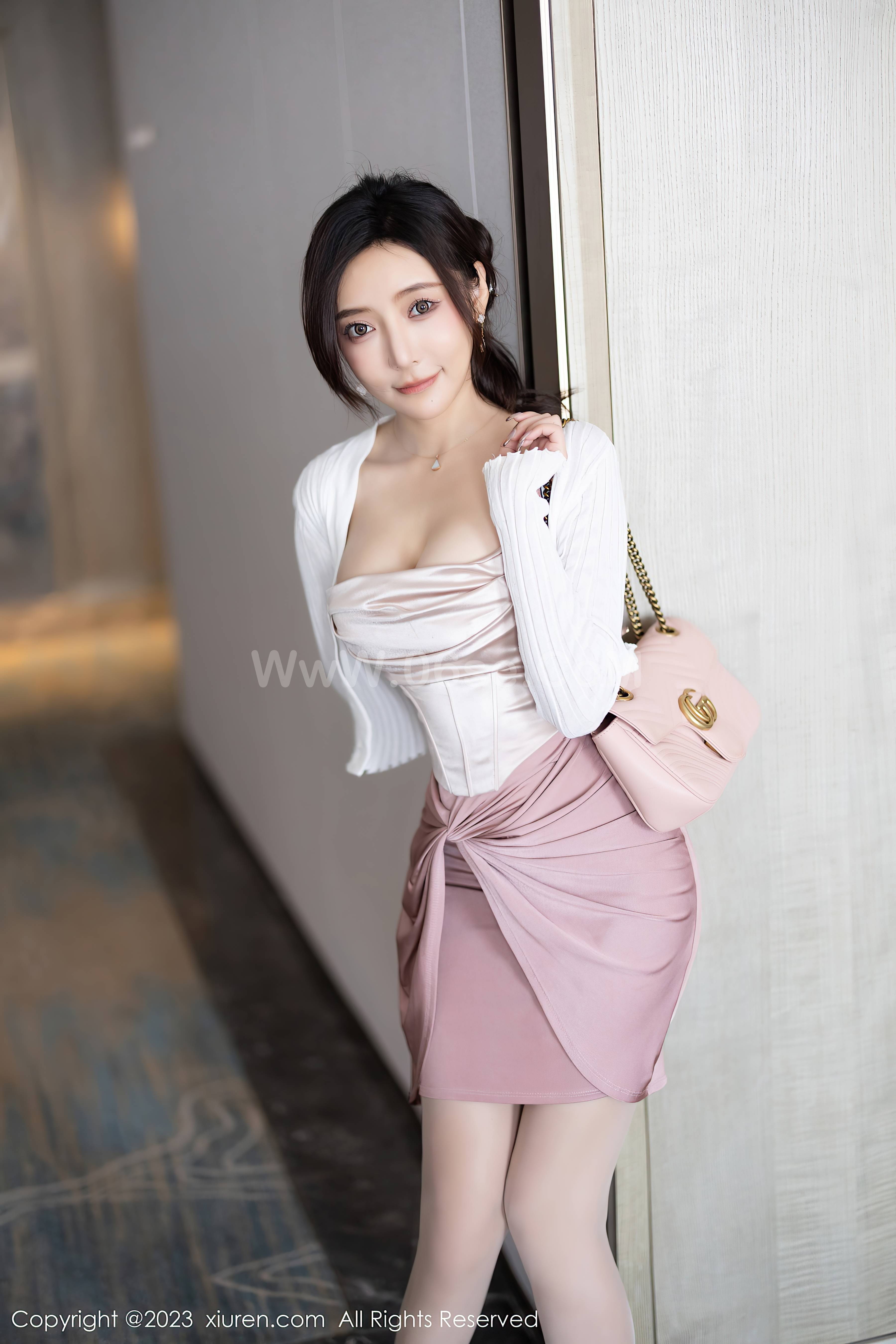 图片[25]-[Xiuren秀人网]2023.11.09 NO.7640 王馨瑶yanni[88+1P／716MB]-六色网