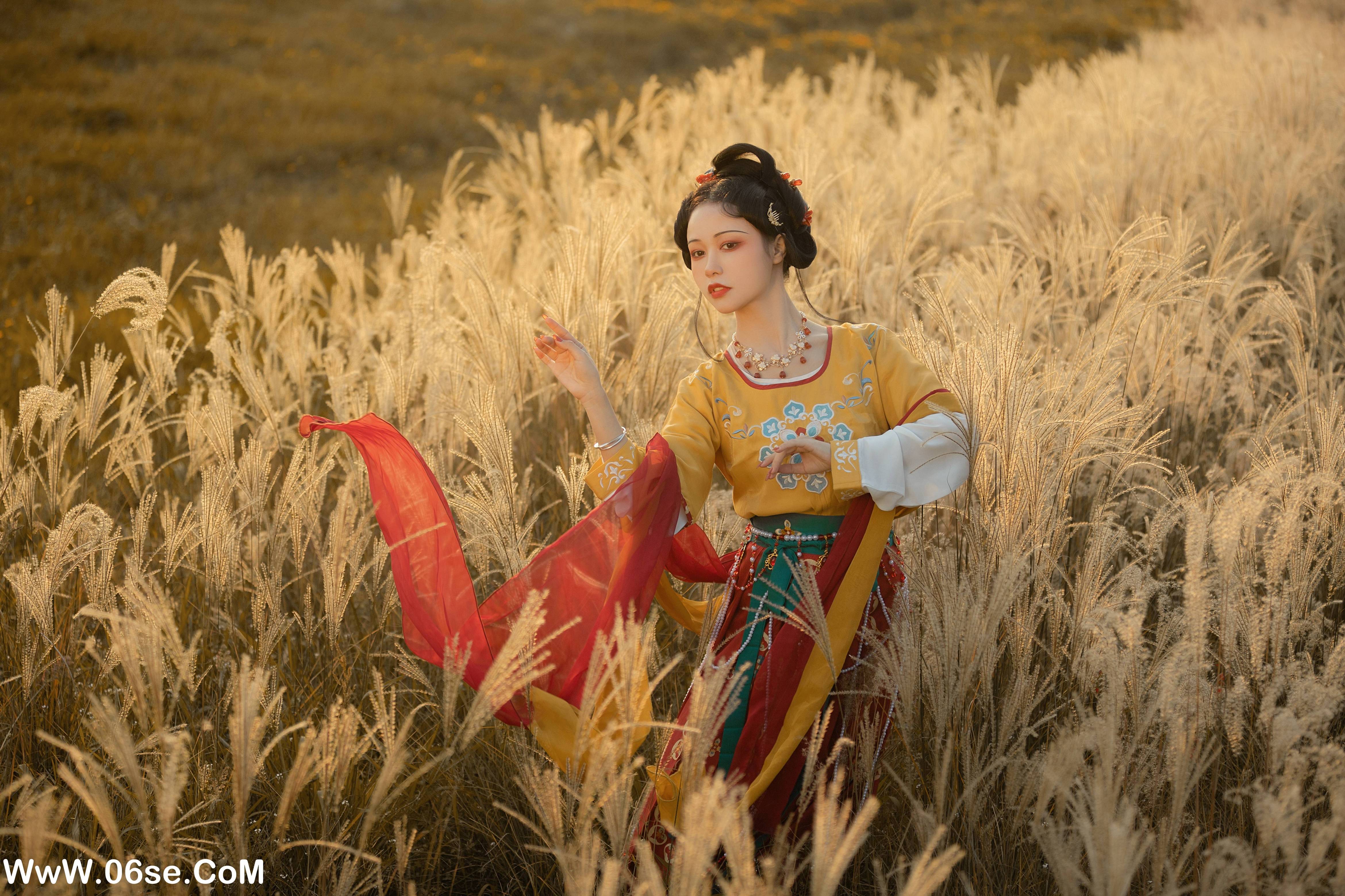 图片[6]-[YITUYU艺图语]2022.08.18 萋萋 梨一依[22+1P／287MB]-六色网
