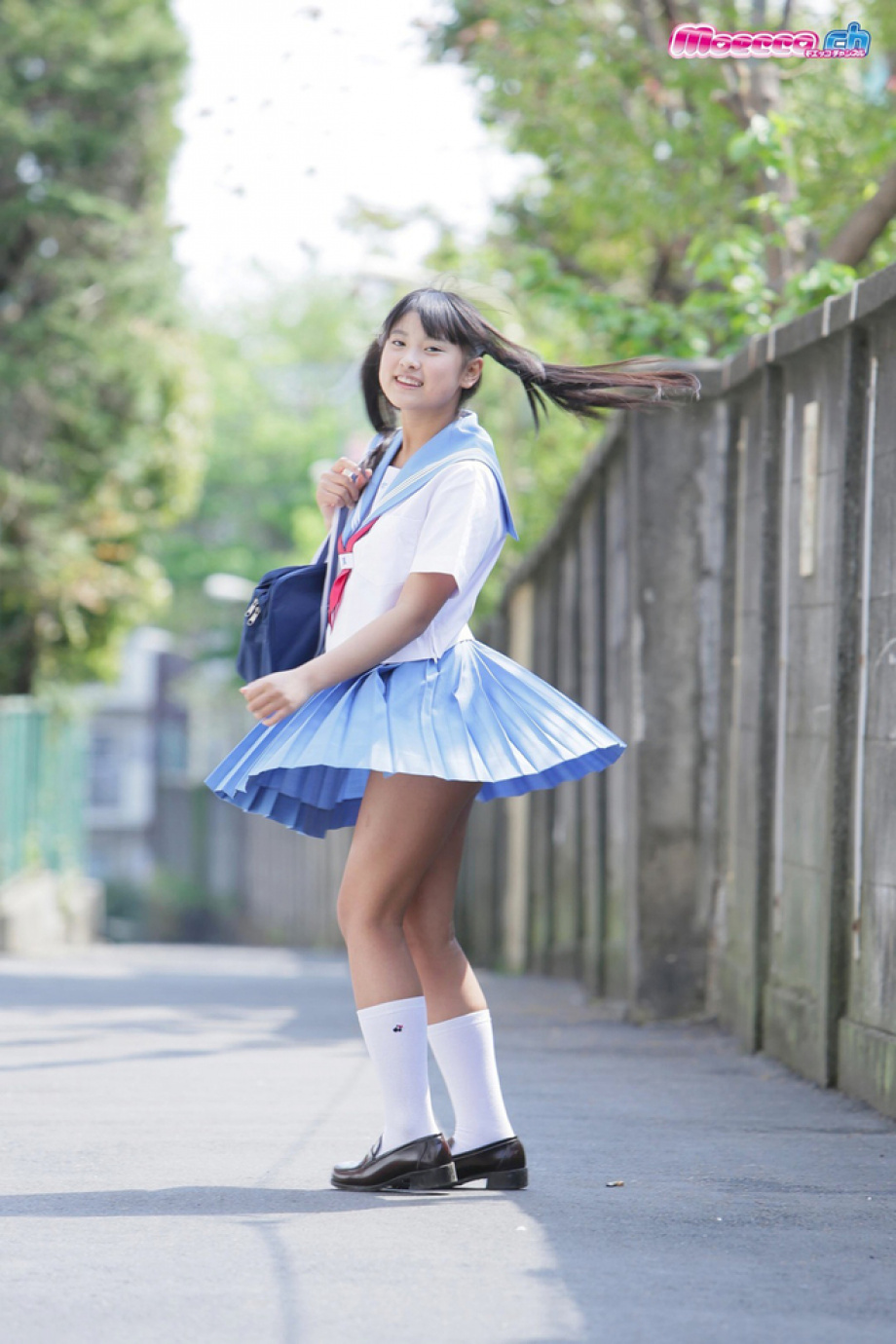 [Image: f13d268b1065243b3bfcd.jpg]