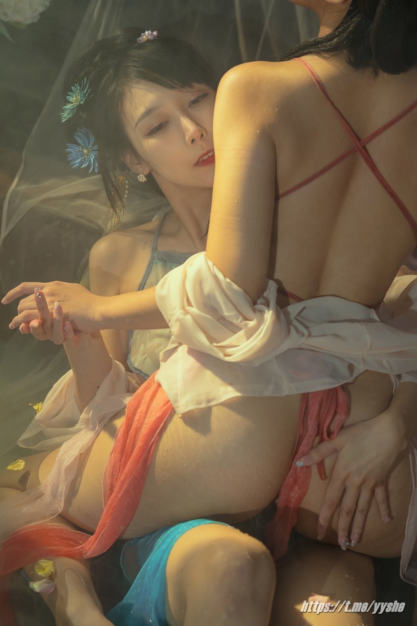 云溪溪 - 奶桃 水池 [42P+1V] 30