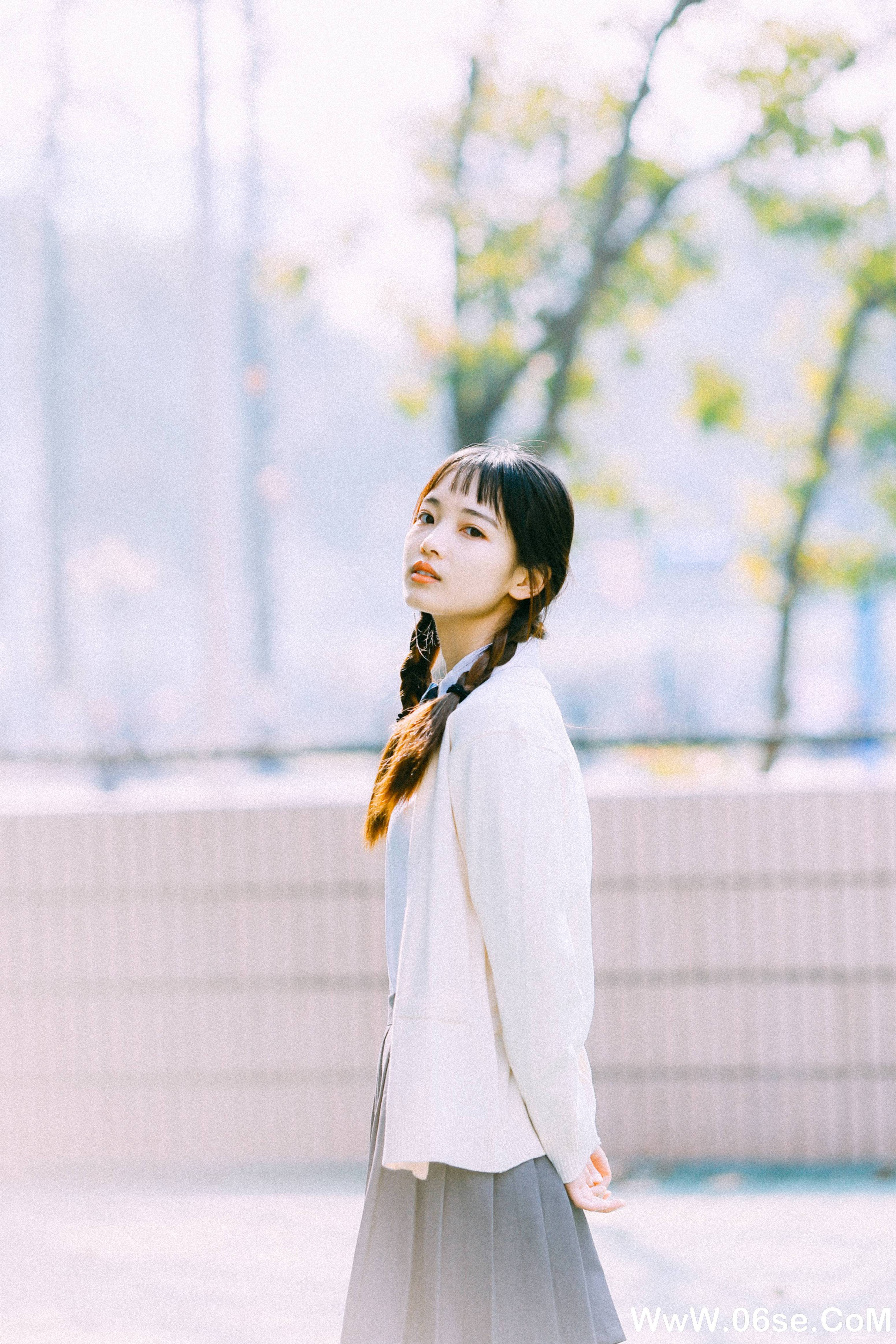 图片[28]-[YITUYU艺图语]2021.12.27 春日暖阳 一鸭咿呀哟[34+1P／348MB]-六色网