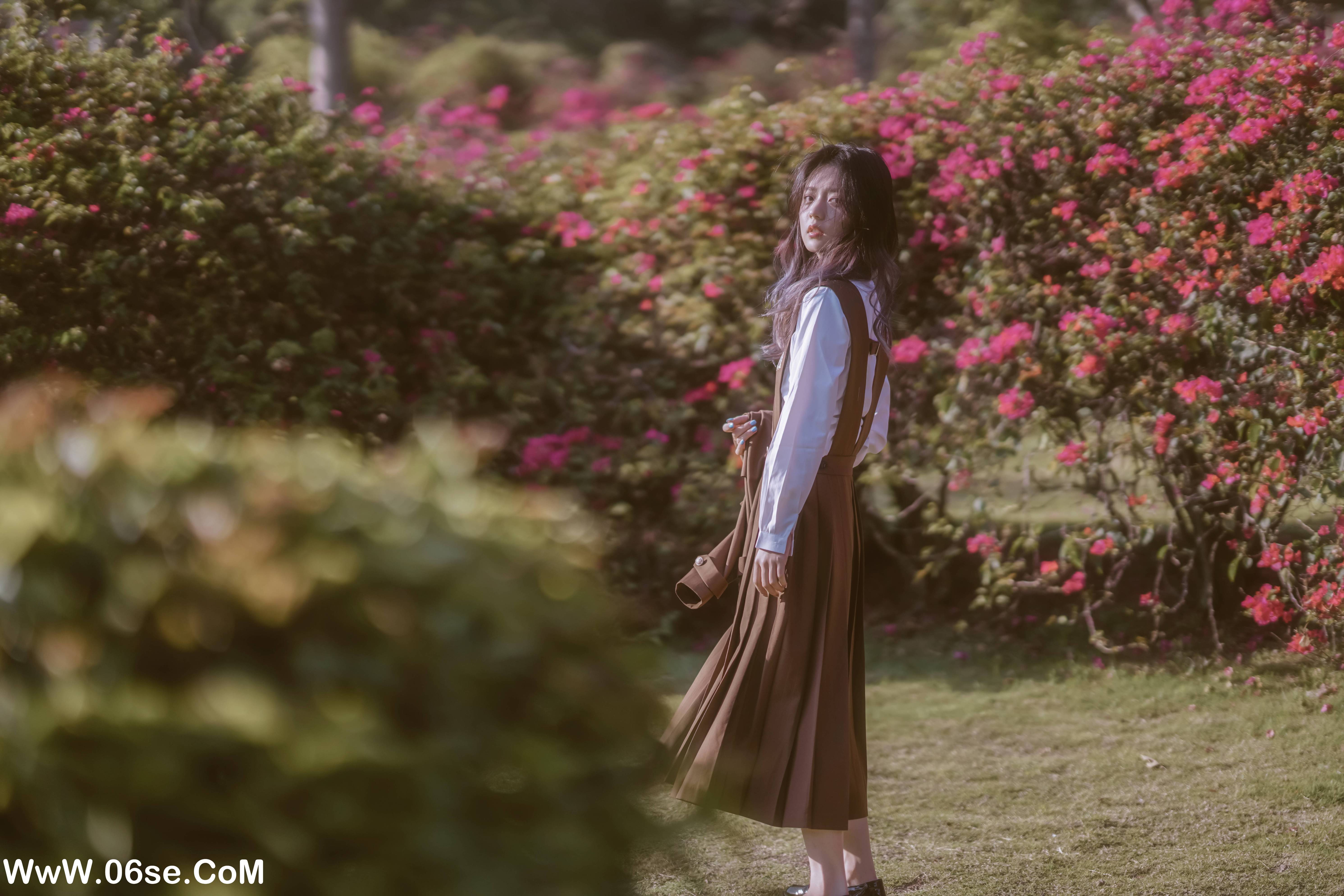 图片[27]-[YITUYU艺图语]2022.05.16 想把你画成花 Enndme[30P-404.92 MB]-六色网