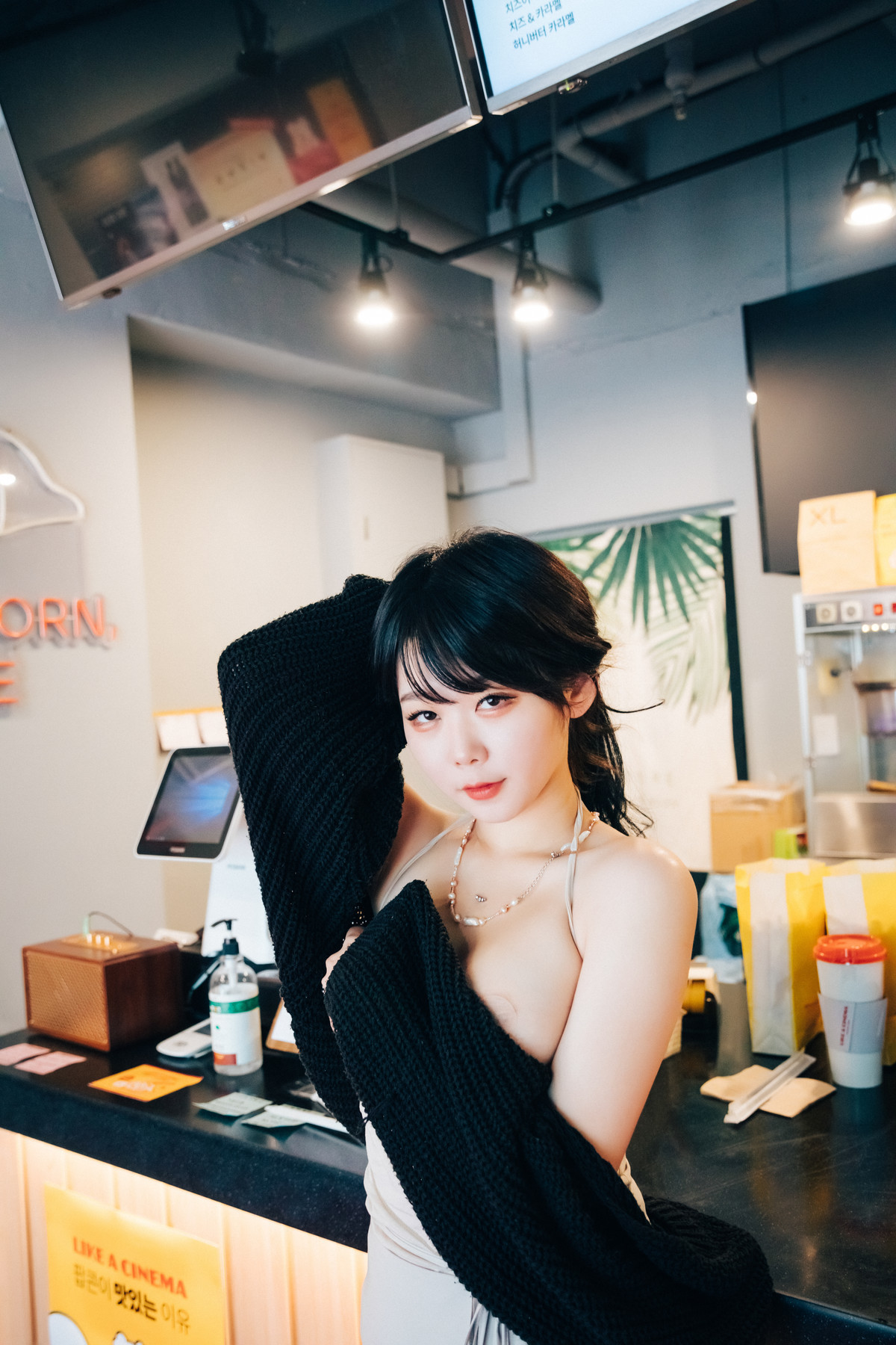 ZIA.Kwon 권지아, [LOOZY] XXX in The Theater 18