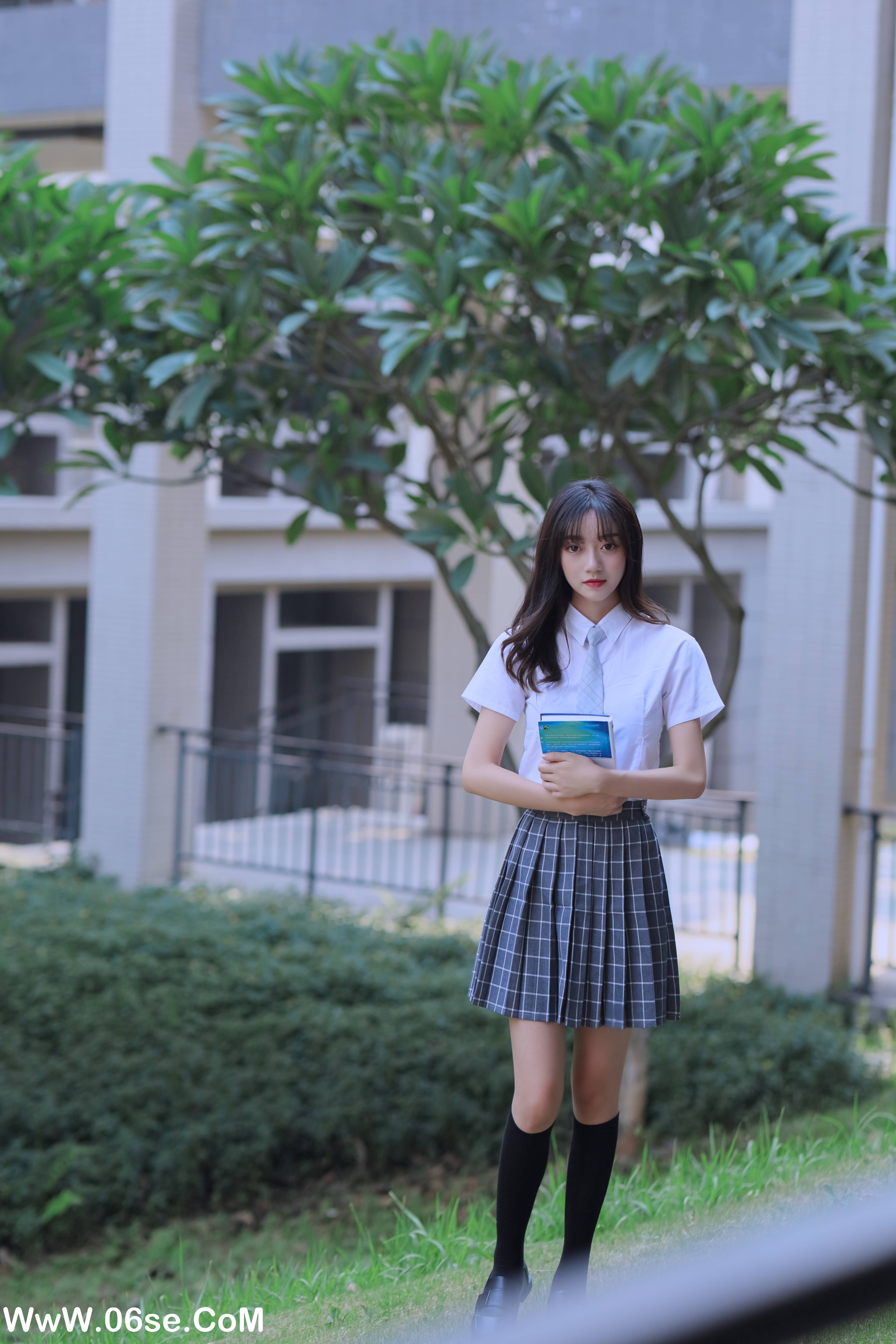 图片[25]-[YITUYU艺图语]2022.05.24 校园青春 虫虫[43P-355.14MB]-六色网