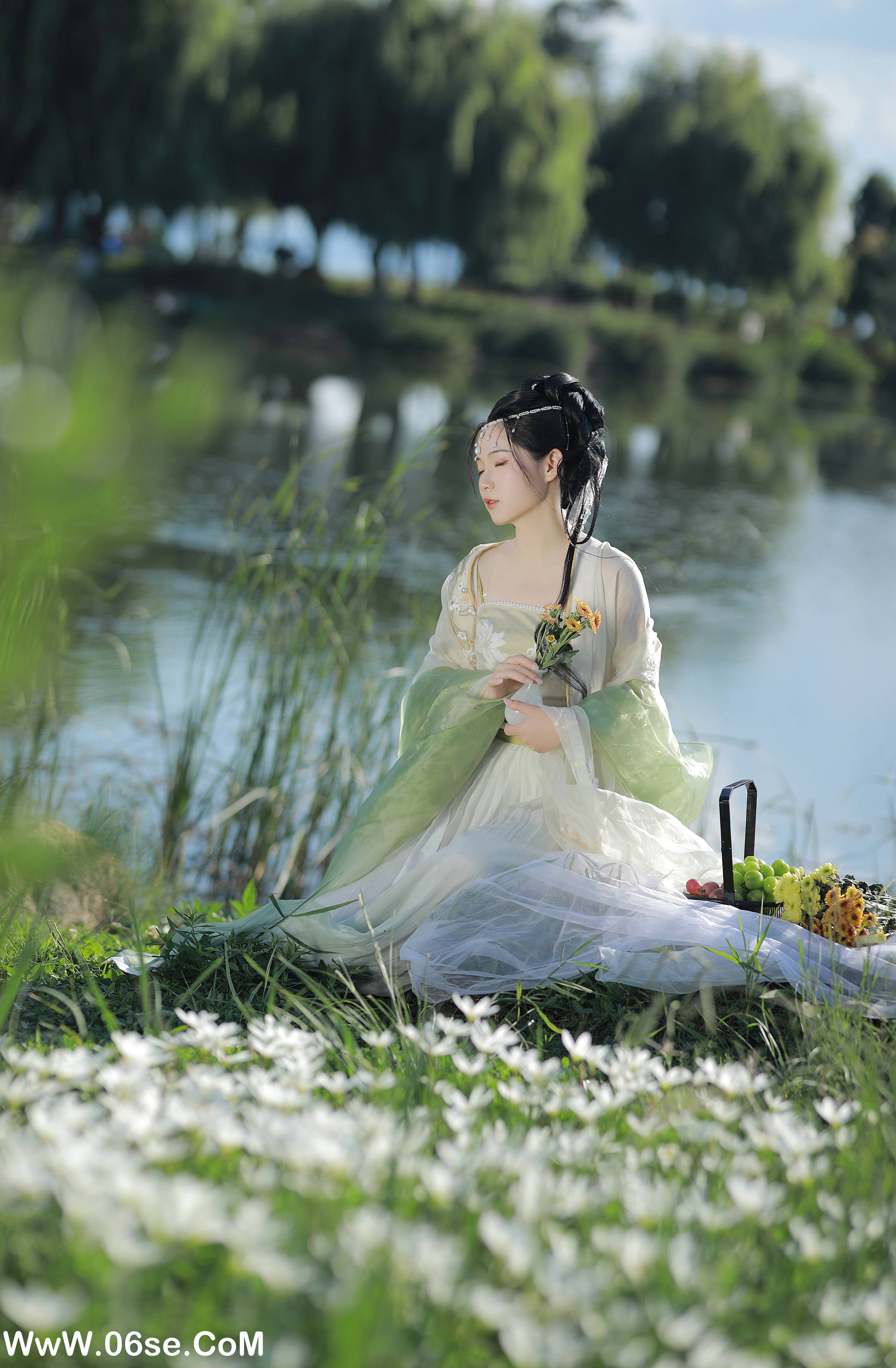 图片[19]-[YITUYU艺图语]2022.09.30 夏日长 落花人独立[35+1P／644MB]-六色网