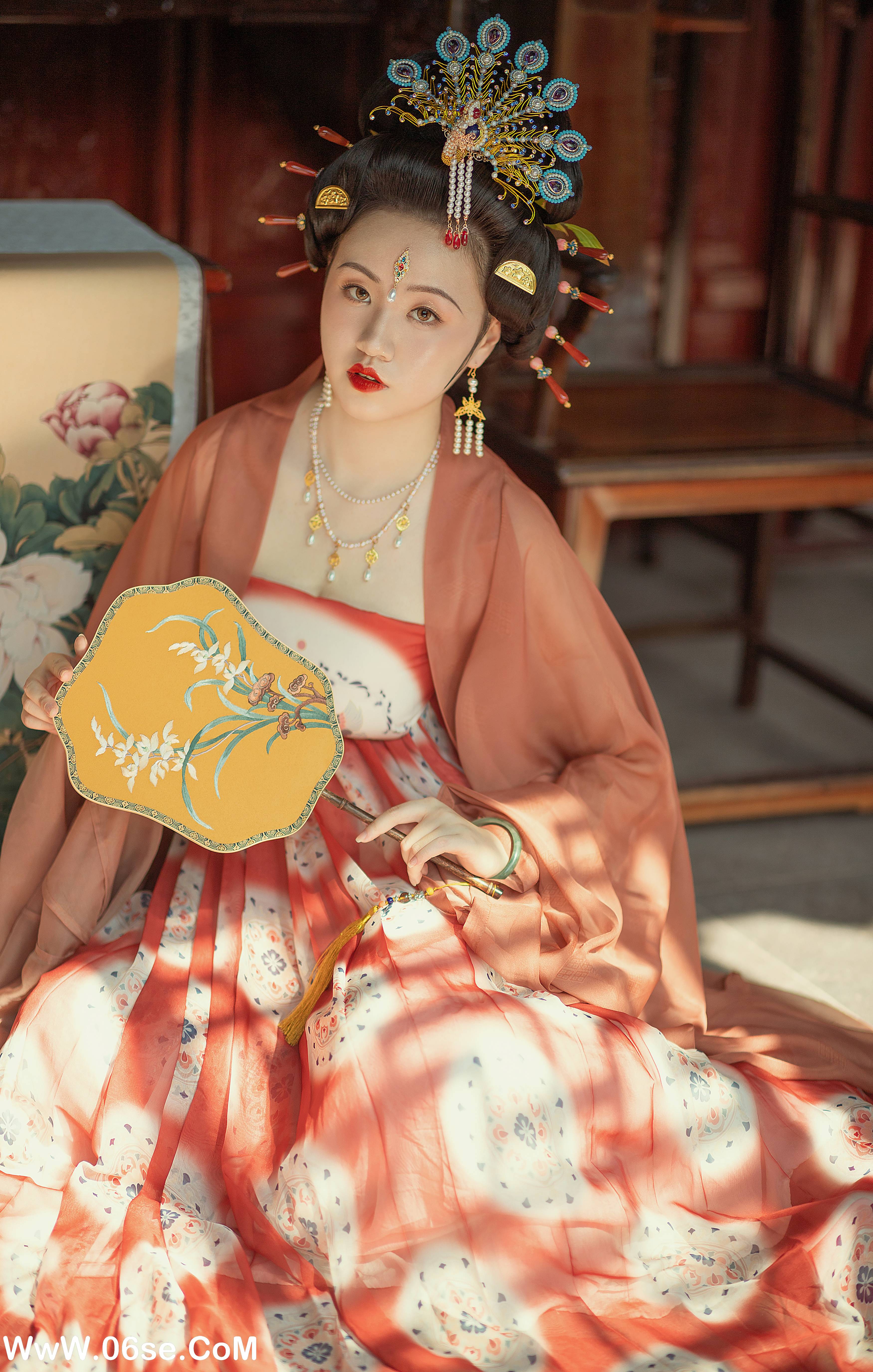 图片[15]-[YITUYU艺图语]2022.02.05 大唐富贵花 雨绵绵o[24+1P／258MB]-六色网