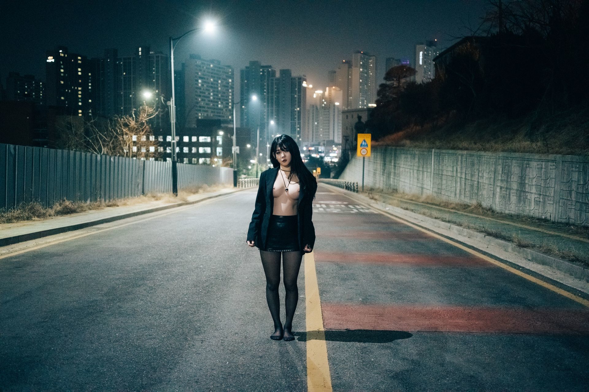 ZIA.Kwon 권지아, [Loozy] XXX At Night Road Set.01 23