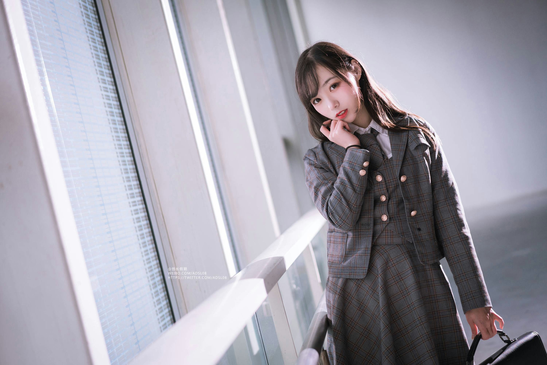 图片[32]-045 迷失幻境系列 – 第045期（JK制服） [77P-170.87 MB]-六色网