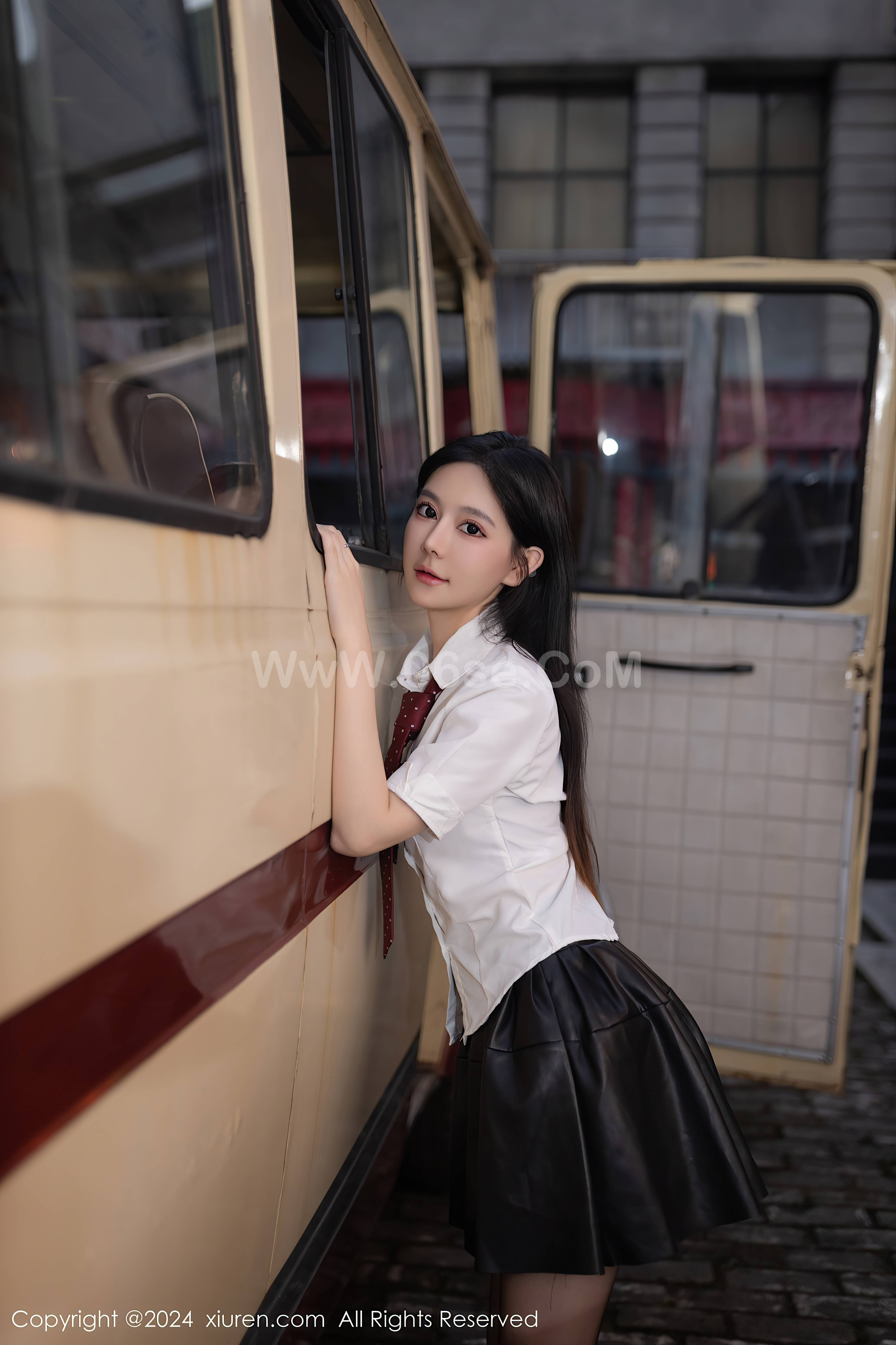 图片[2]-[Xiuren秀人网]2024.01.12 NO.7957 幼幼[80+1P／659MB]-六色网