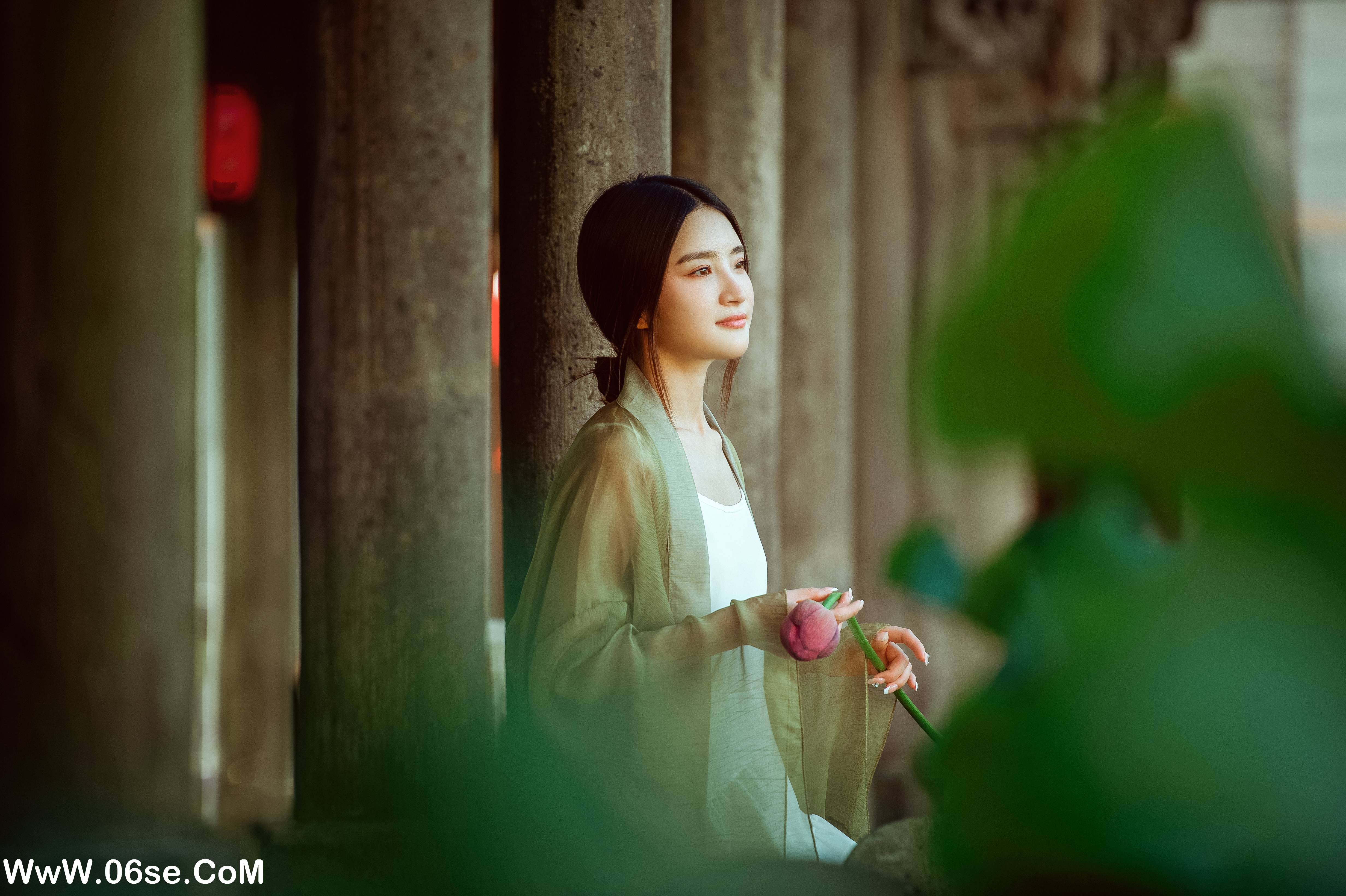图片[12]-[YITUYU艺图语]2022.08.07 荷韵 Smile[38+1P／451MB]-六色网
