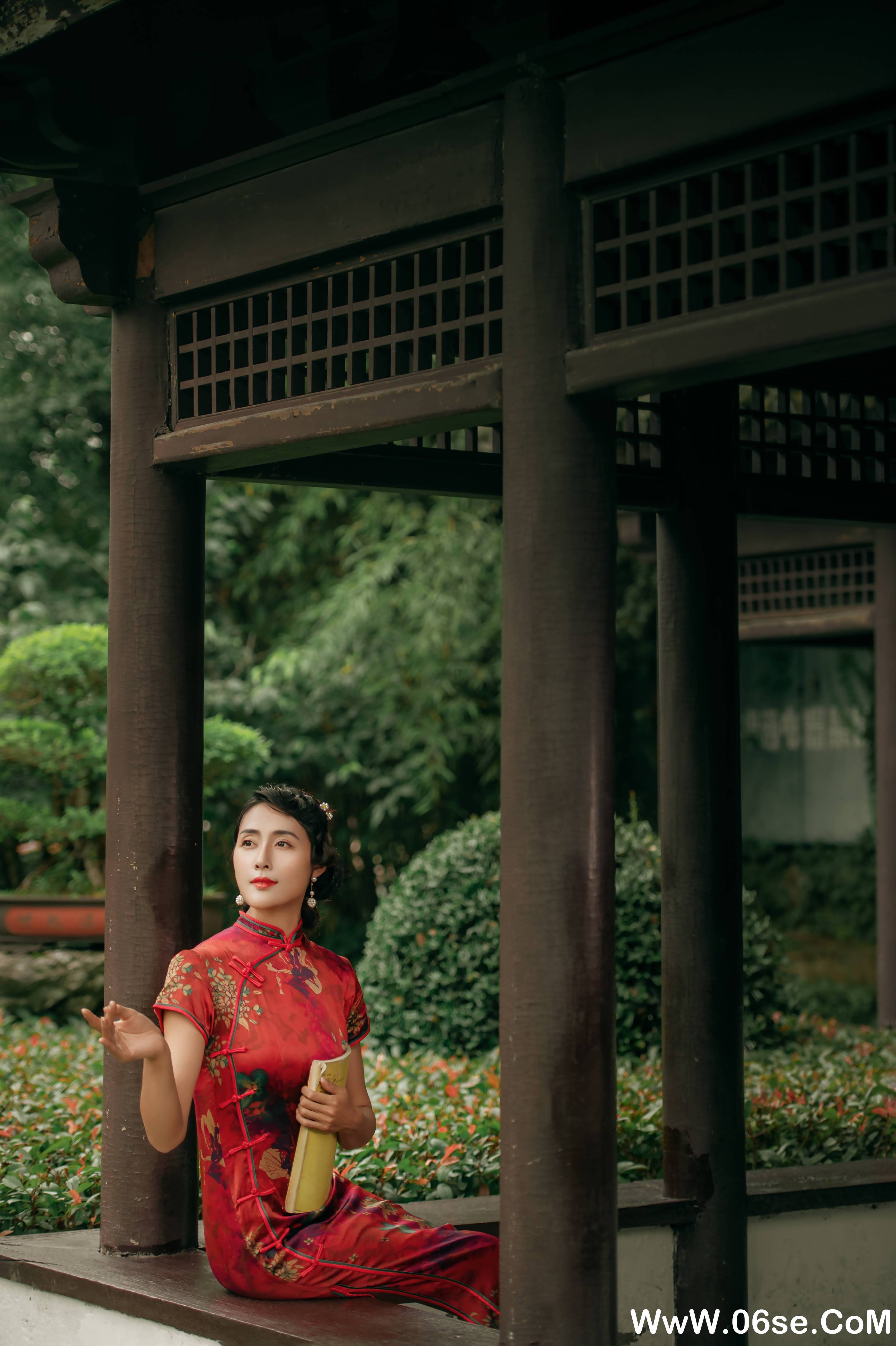 图片[32]-[YITUYU艺图语]2021.07.19 寻觅江南 婉君[39P／262MB]-六色网