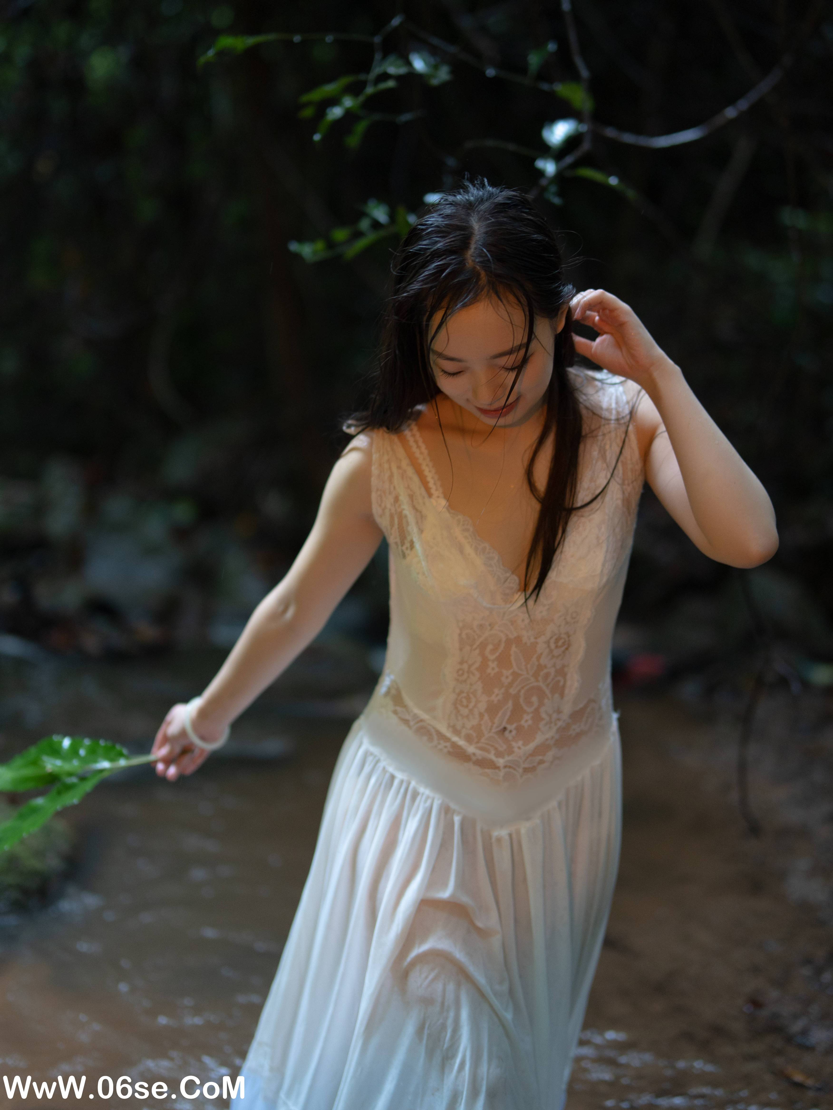 图片[32]-[YITUYU艺图语]2022.12.01 溪水流光 QQ[44+1P／718MB]-六色网