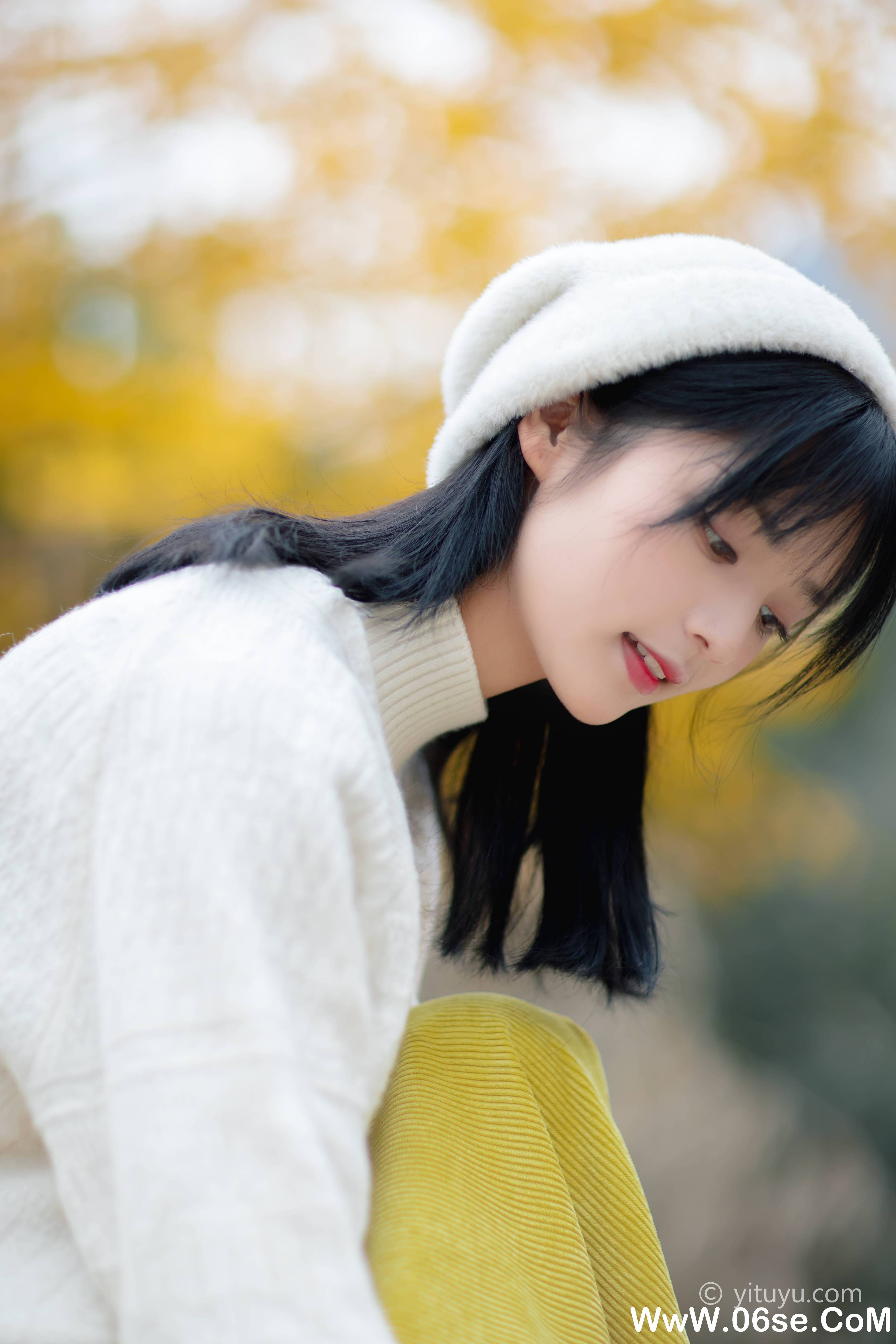 图片[12]-[YITUYU艺图语]2021.08.14 银杏之恋 雨文[38+1P／454MB]-六色网