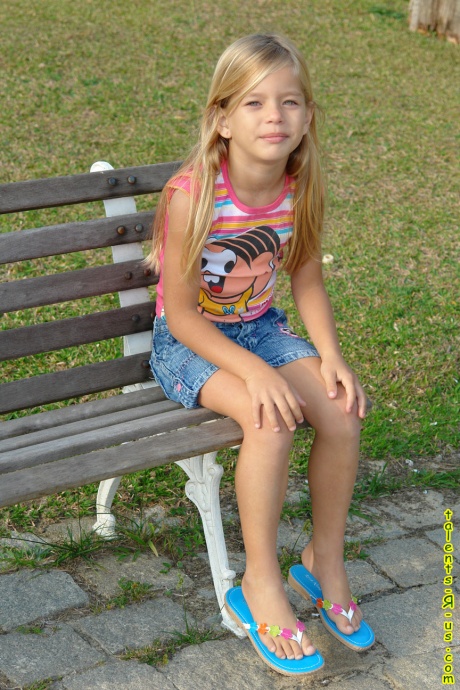 [Image: f2d2e72f3971b3060adb2.jpg]