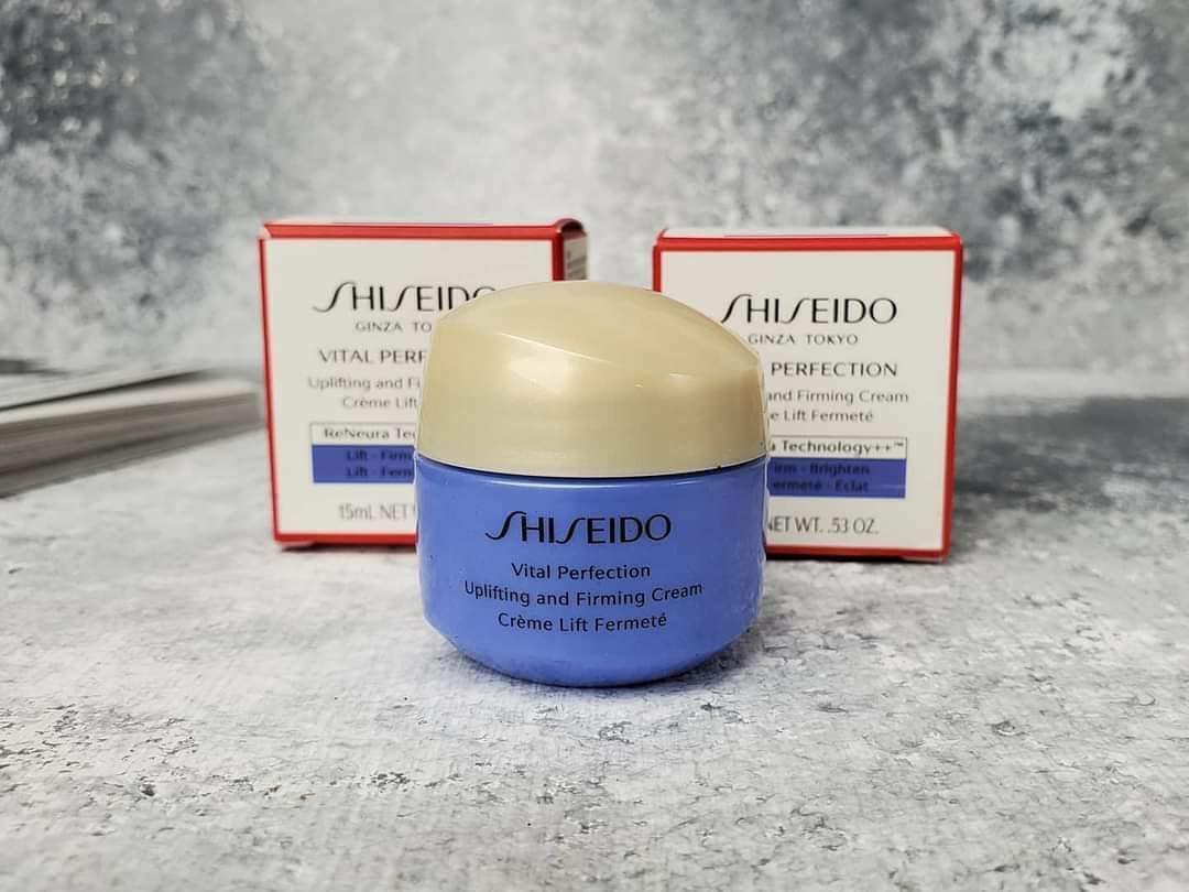 Shiseido vital perfection uplifting. Шисейдо Витал Перфекшн крем. Крем шисейдо для лица Vital perfection. Shiseido Vital perfection Uplifting and Firming Cream Lift fermete. Shiseido Ginza Vital perfection.