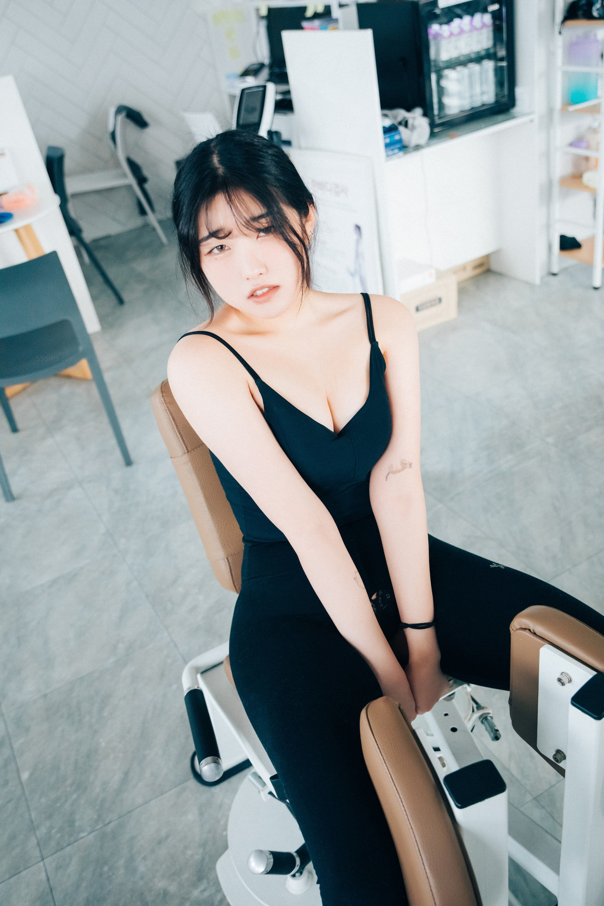 Sonson 손손, [Loozy] Personal Trainer Set.01 15