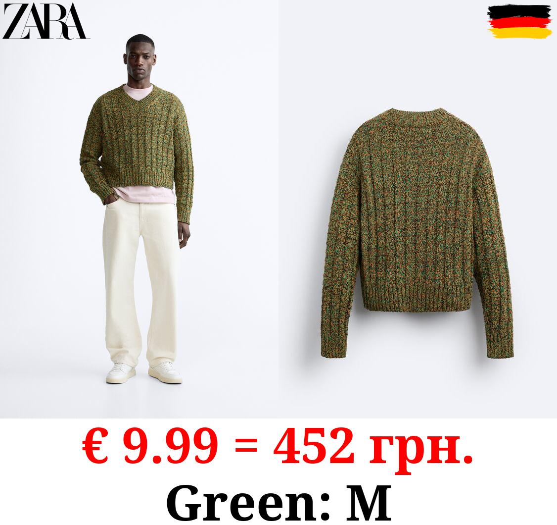 TEXTURED SWEATER